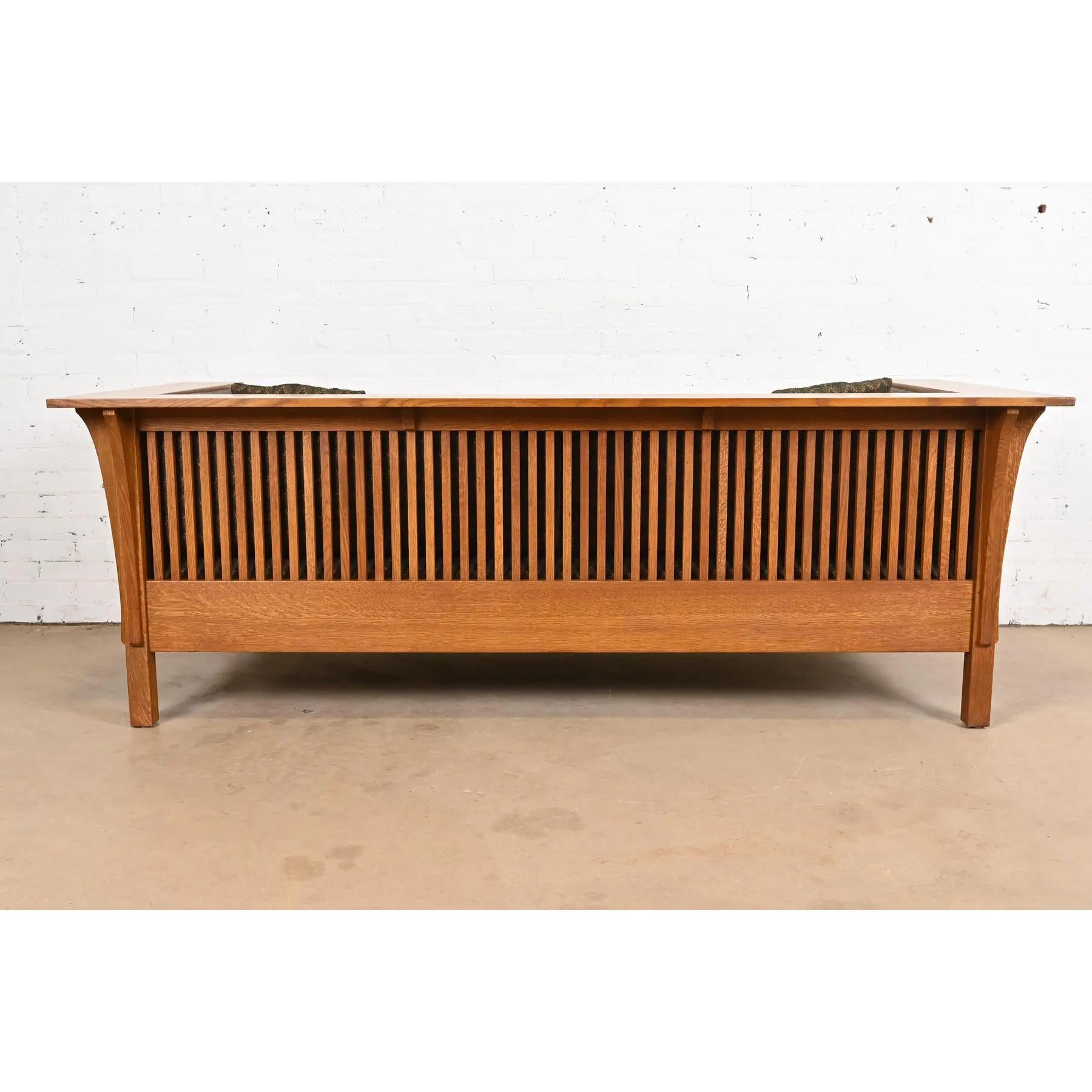 Canapé Stickley Mission Oak Arts & Craft Spindle Settle en vente 4