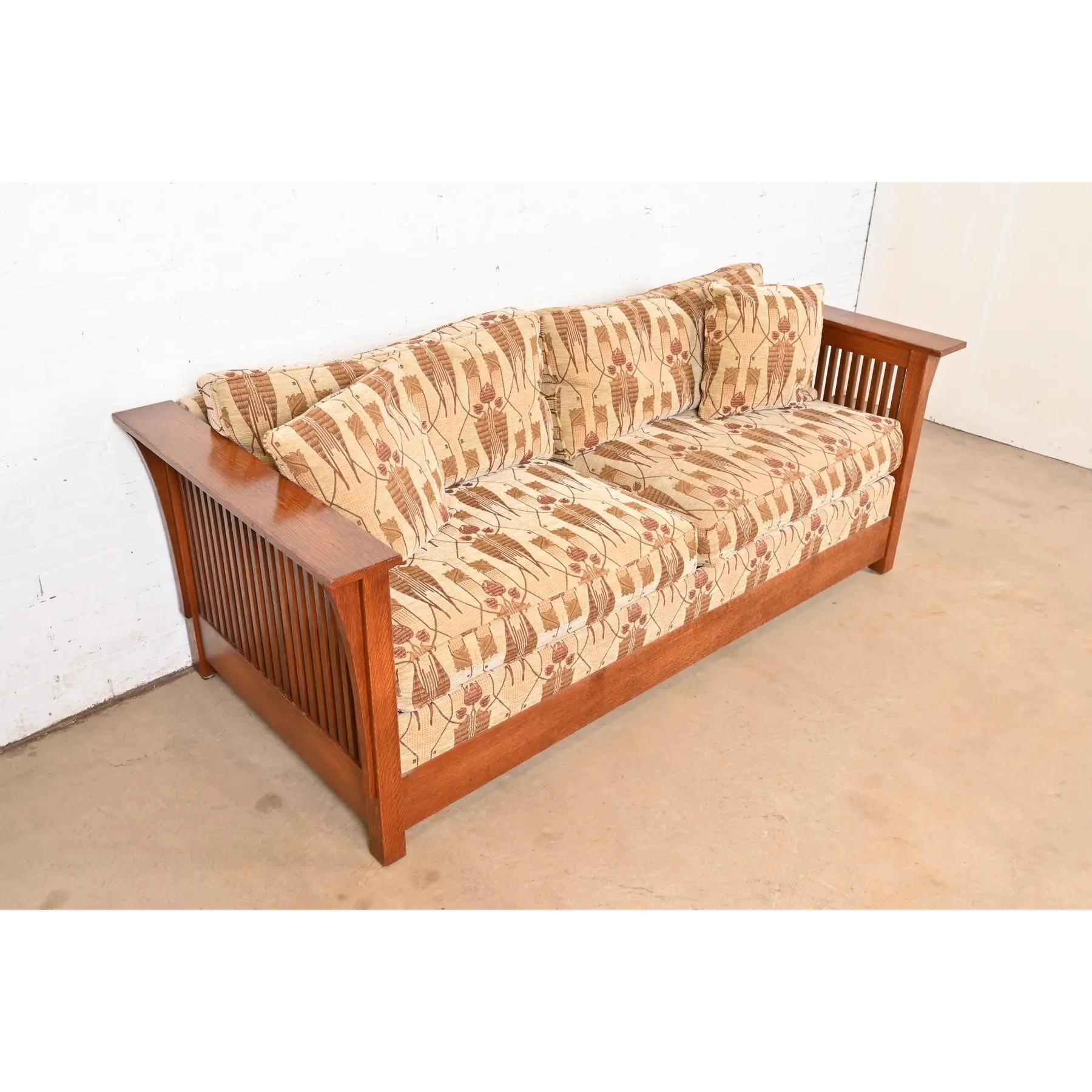 Sofá cama de husillo Stickley Mission Oak Arts & Crafts en Bueno estado para la venta en South Bend, IN