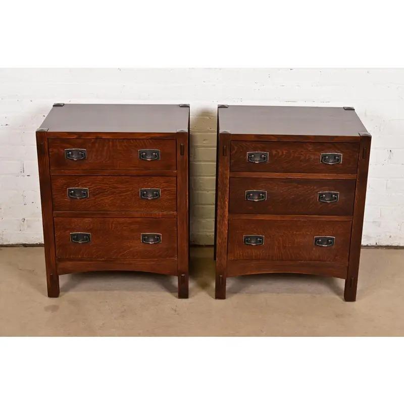 Americano Comodini in Oak Mission Arts & Crafts di Stickley, coppia in vendita