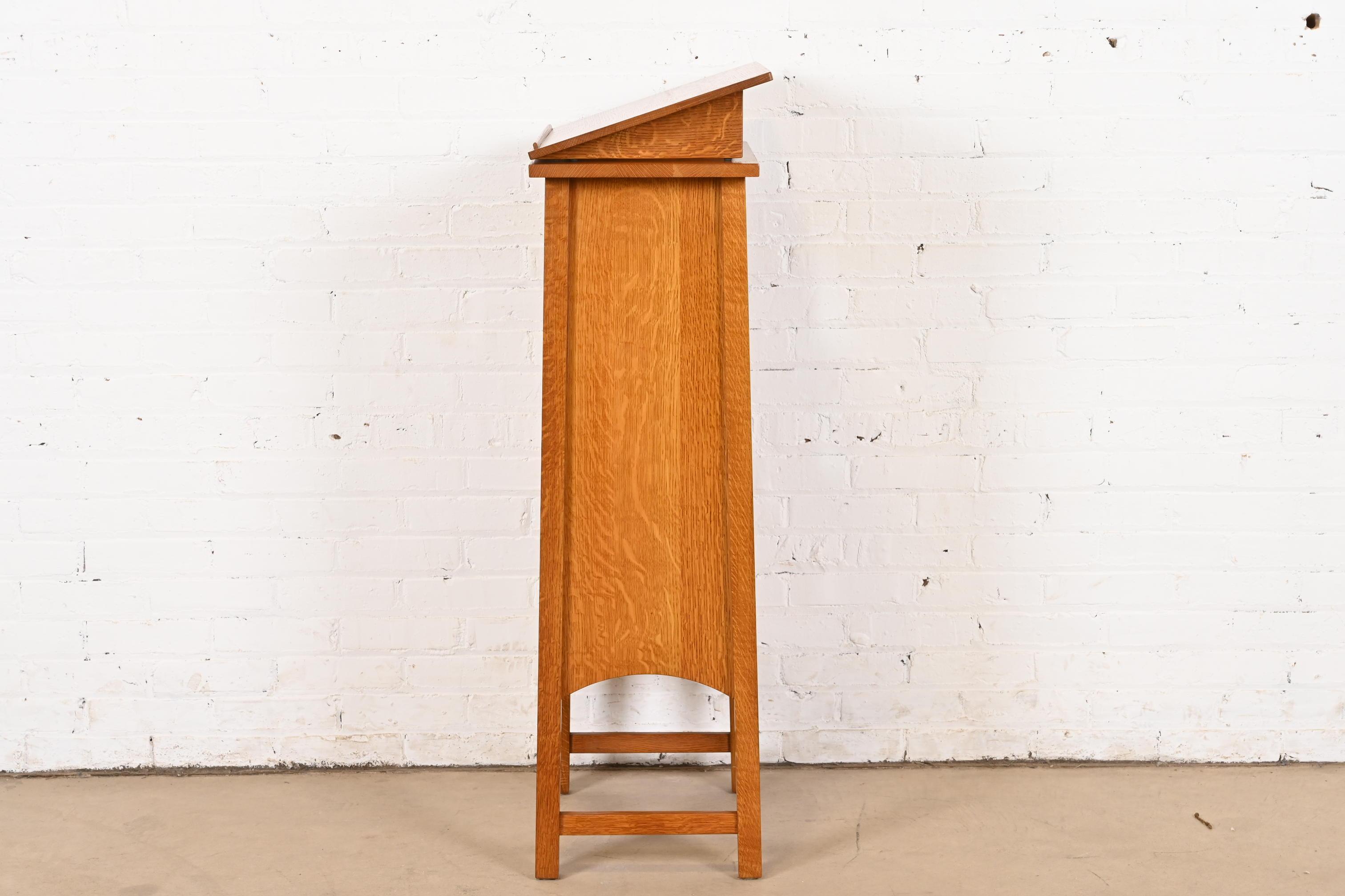 Stickley Mission Eichenholz Arts & Crafts Bücherregal mit abnehmbarem Leselampe 4