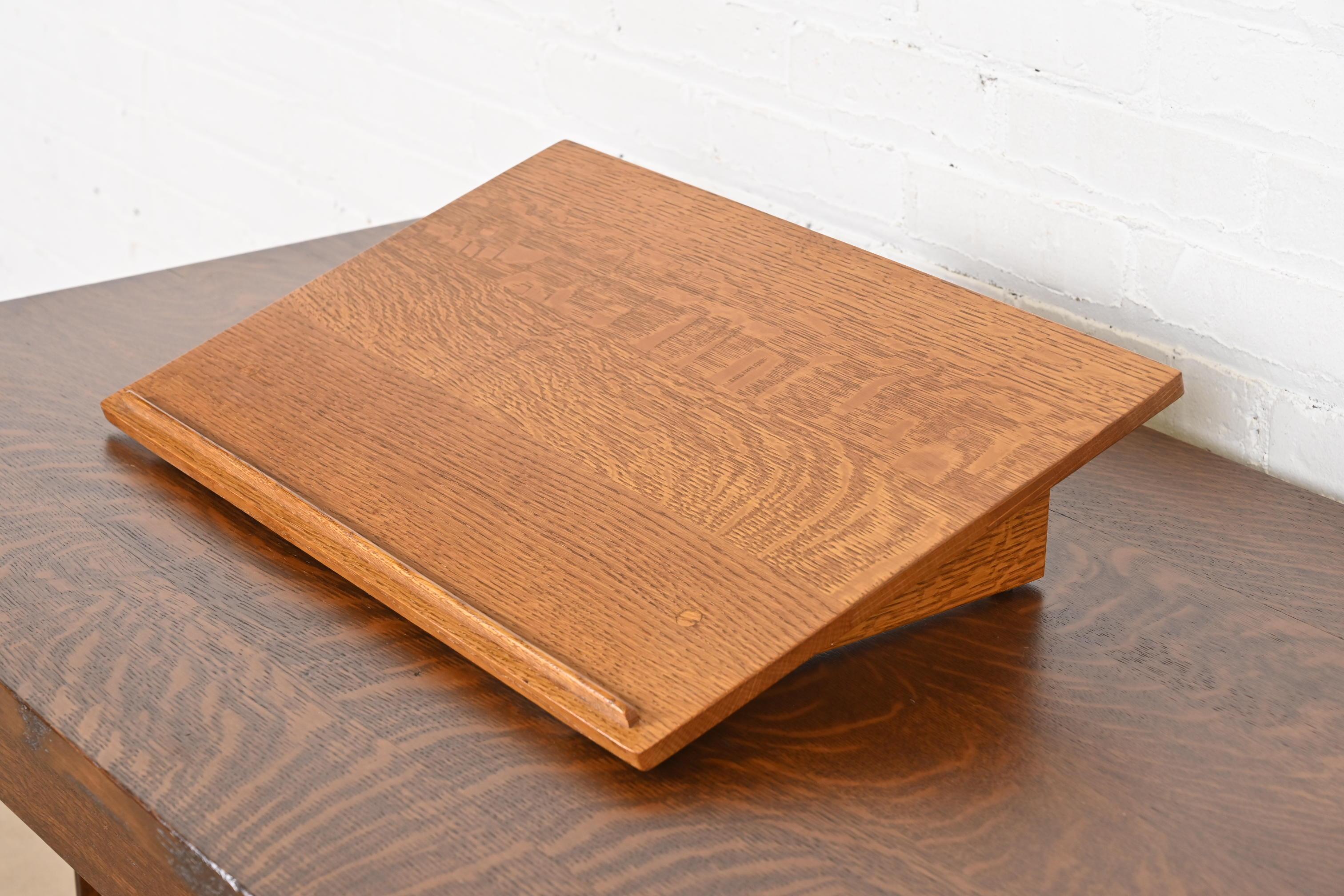 Stickley Mission Eichenholz Arts & Crafts Bücherregal mit abnehmbarem Leselampe 2