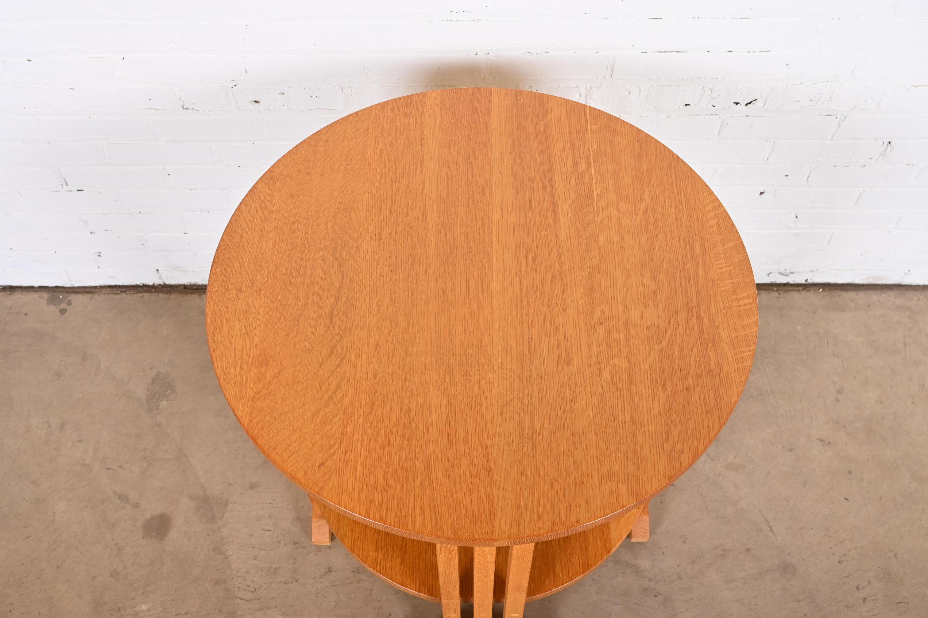 Chêne Table centrale ou table d'appoint Arts & Crafts Stickley Mission en chêne en vente