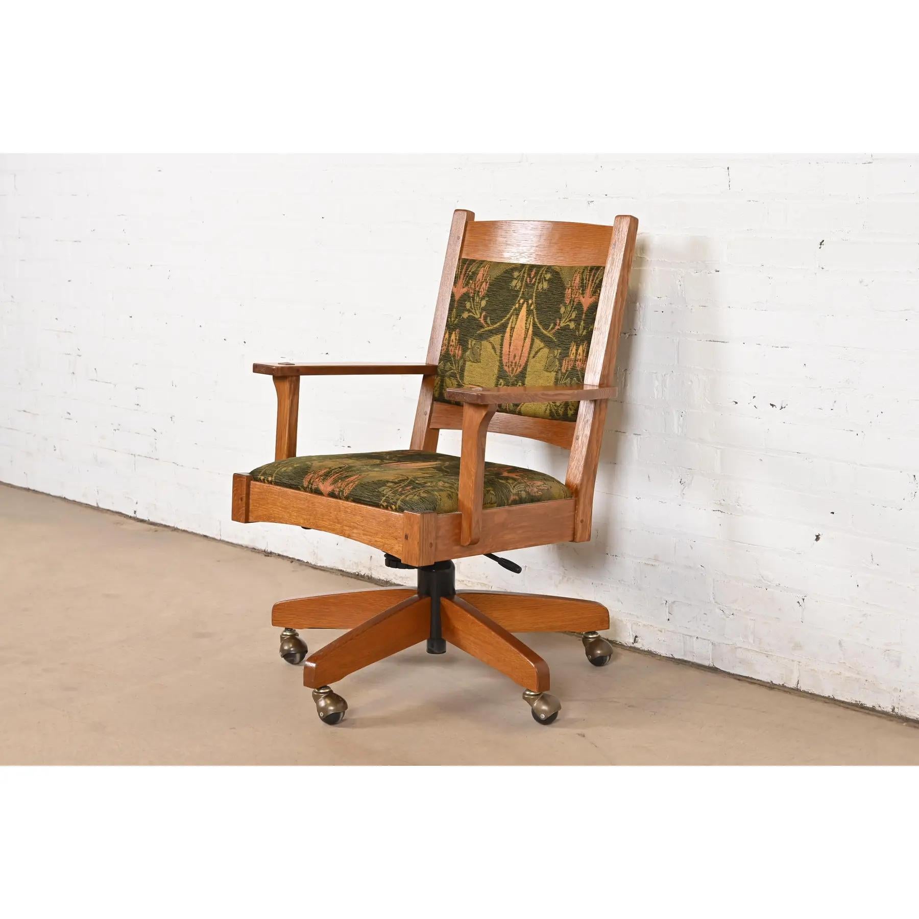 Stickley Mission Executive Drehbarer Schreibtischstuhl aus Eichenholz Arts & Crafts (amerikanisch) im Angebot