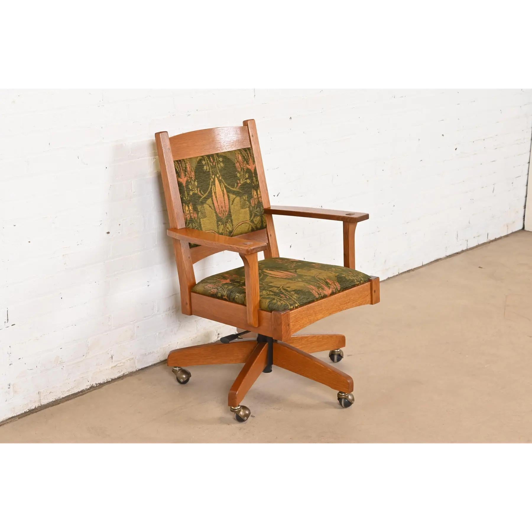 Stickley Mission Executive Drehbarer Schreibtischstuhl aus Eichenholz Arts & Crafts im Zustand „Gut“ im Angebot in South Bend, IN