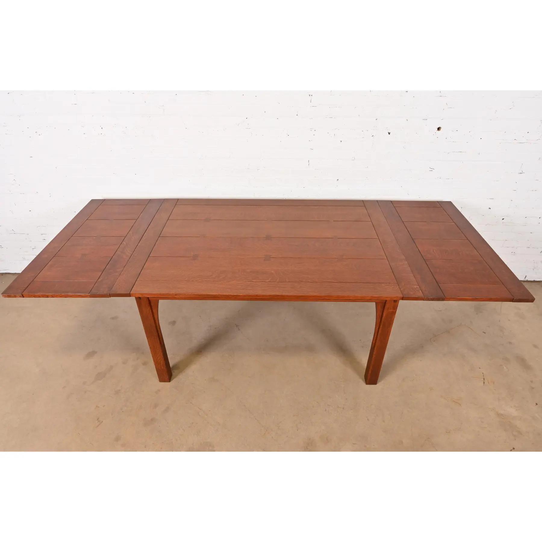 XXI secolo e contemporaneo Tavolo da pranzo allungabile Stickley Mission Arts & Crafts in Oak in vendita