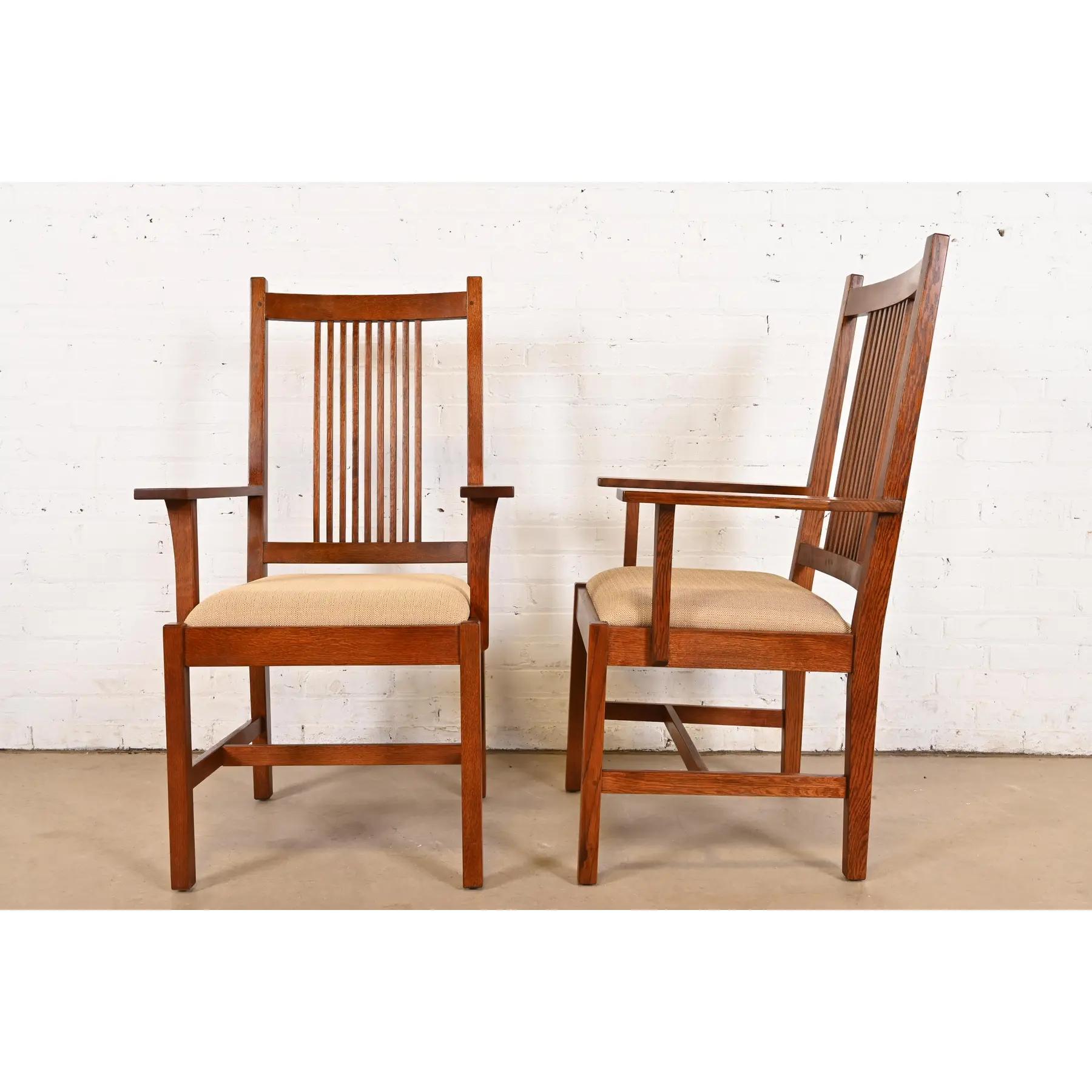 Chaises de salle à manger à dossier haut en Oak Arts & Craft de Stickley Mission, ensemble de huit chaises en vente 4
