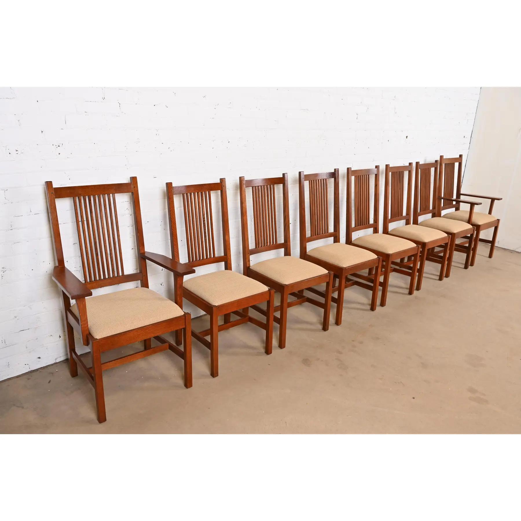 Arts and Crafts Chaises de salle à manger à dossier haut en Oak Arts & Craft de Stickley Mission, ensemble de huit chaises en vente