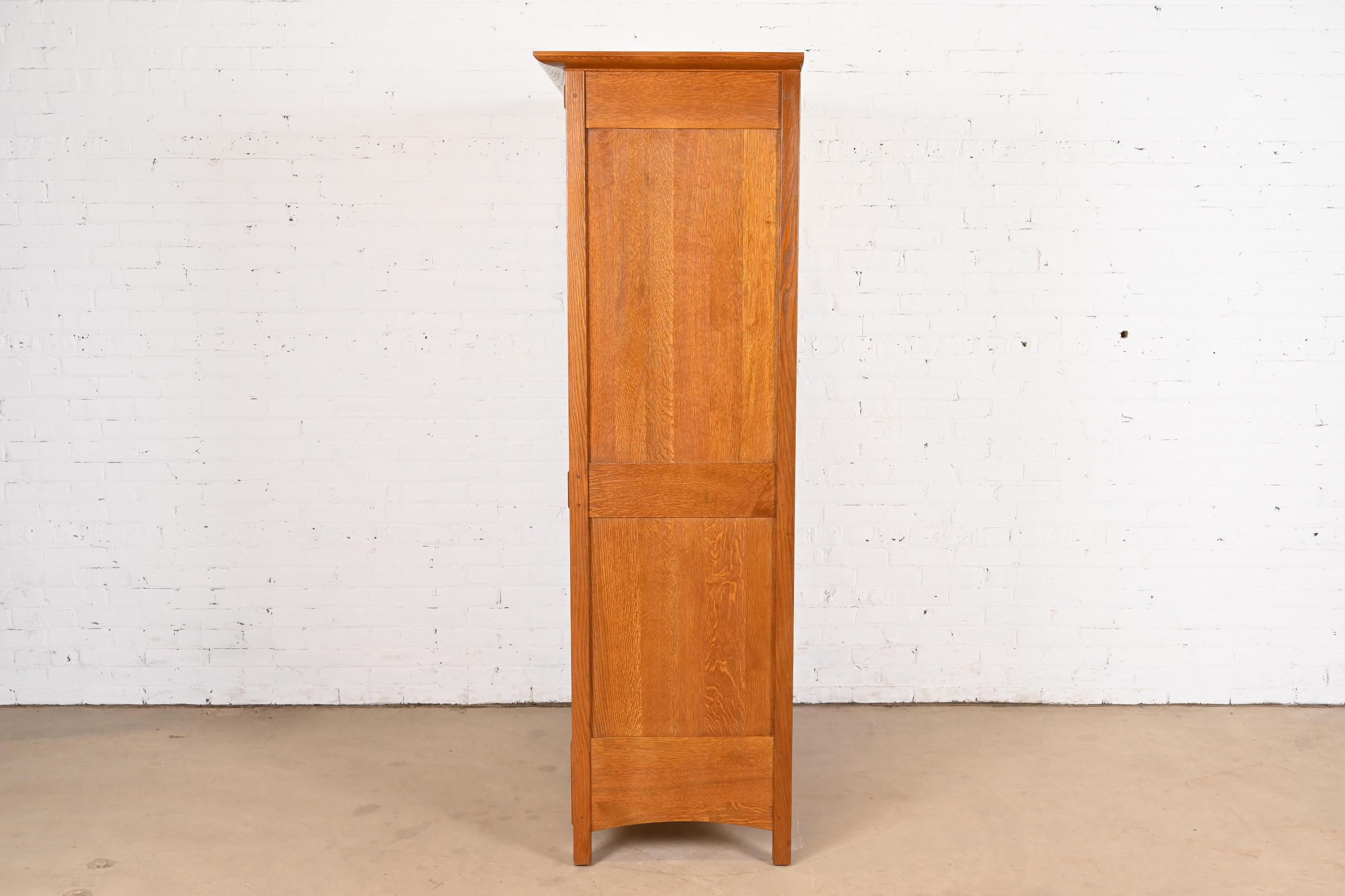 Stickley Mission Oak Arts & Crafts Media Armoire Cabinet For Sale 6