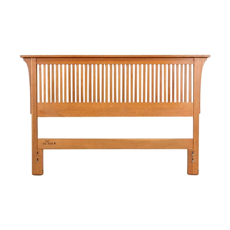 Stickley Mission Oak Arts 
Crafts Queen Size Spindle Headboard (Tête de lit à fuseaux) en vente