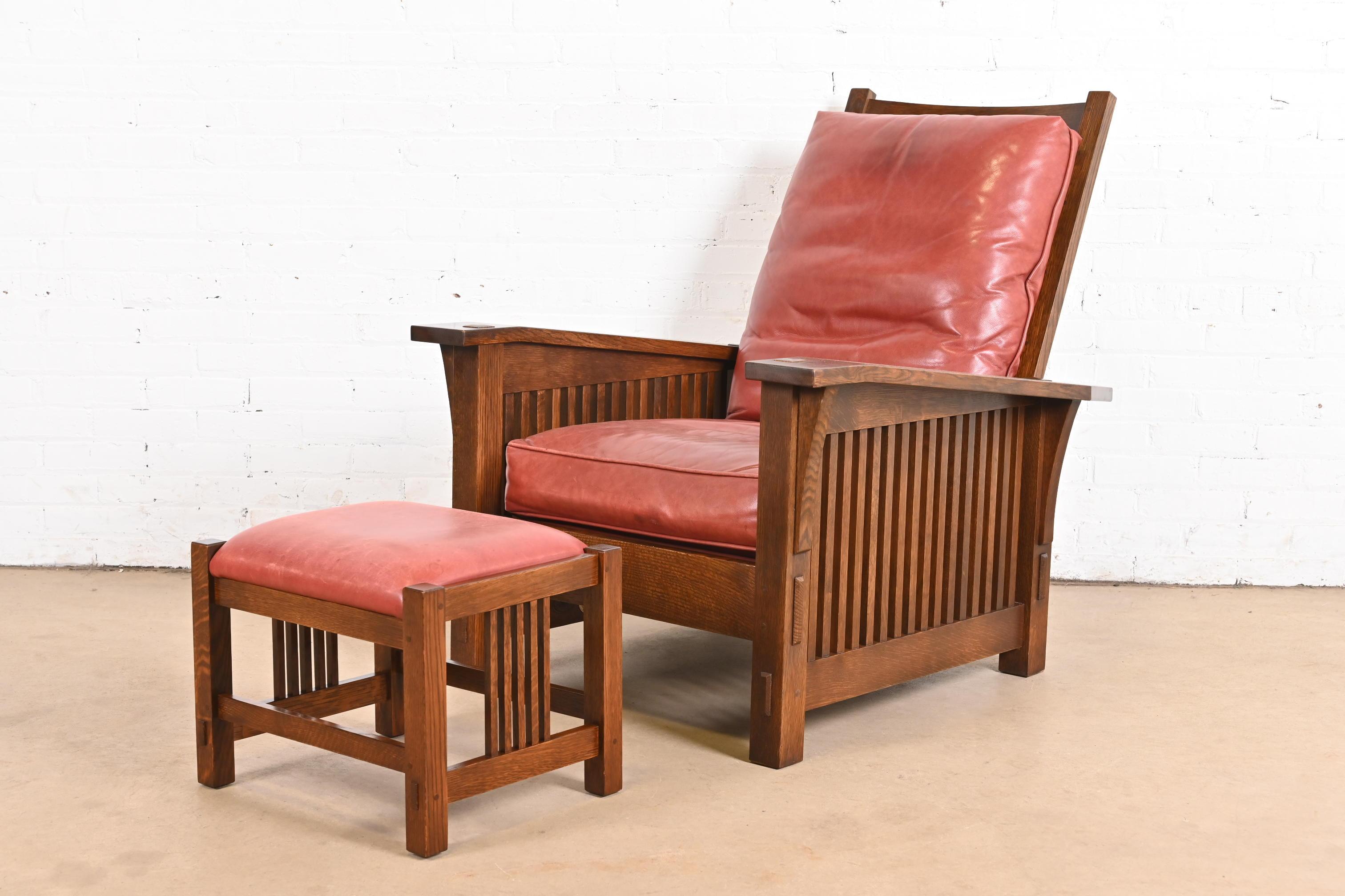 An exceptional Mission or Arts & Crafts Morris reclining lounge chair with ottoman

By L. & J.G. Stickley

USA, Circa Late 20th Century

Solid quarter sawn oak frame, with leather upholstered seat and back cushions.

Measures:
Chair - 32.75
