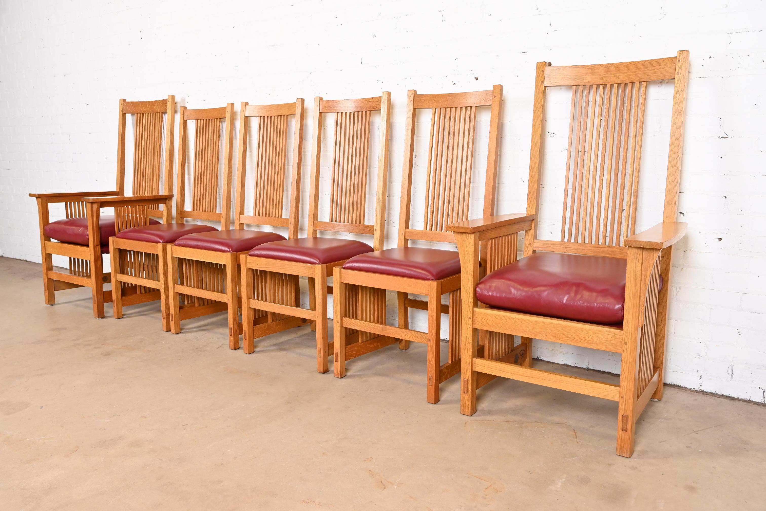 Stickley Mission Eichenholz Arts & Crafts Spindle Esszimmerstühle, Sechser-Set (amerikanisch) im Angebot