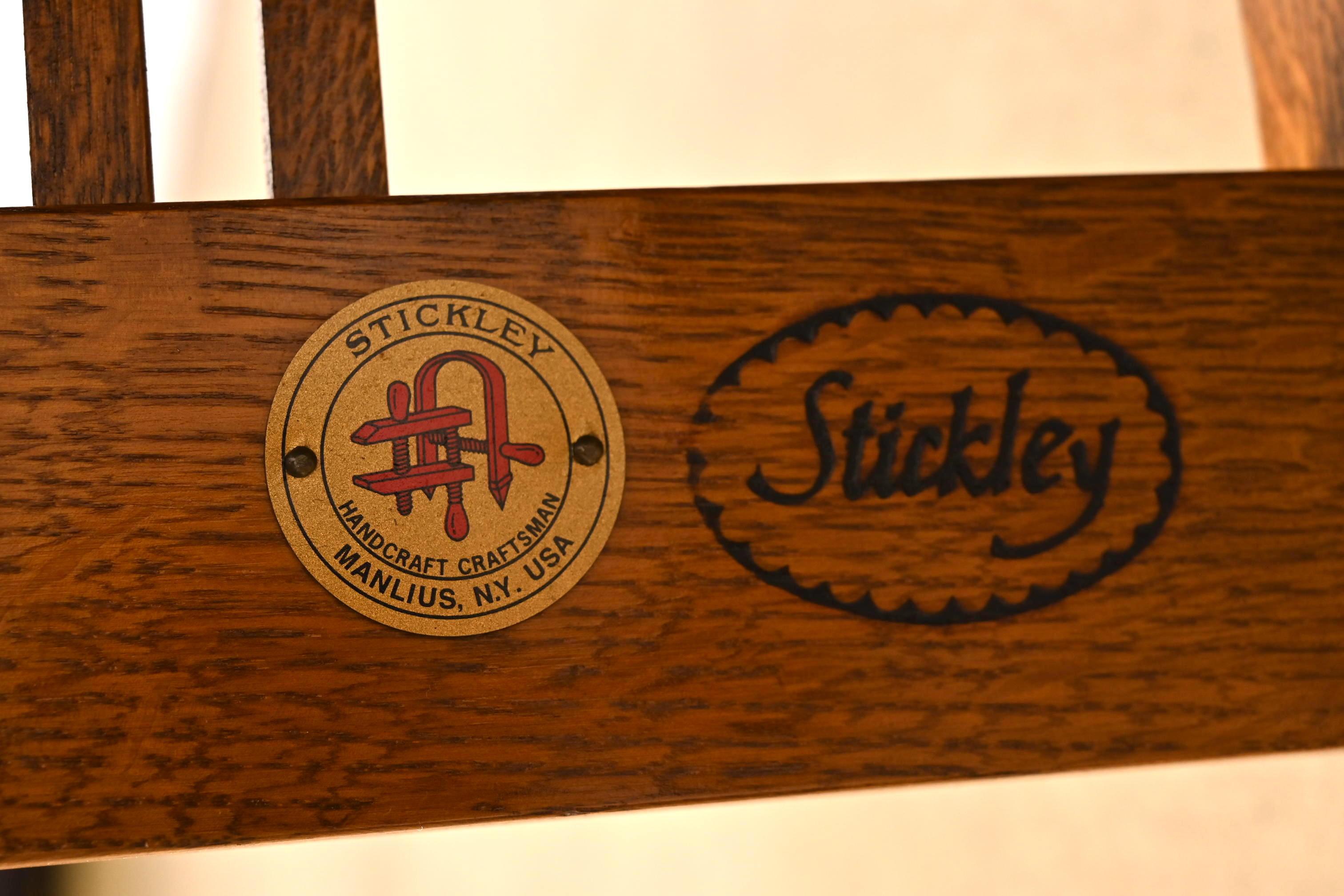 Stickley Mission Oak Arts & Crafts Spindle High Back Arm Chair For Sale 4