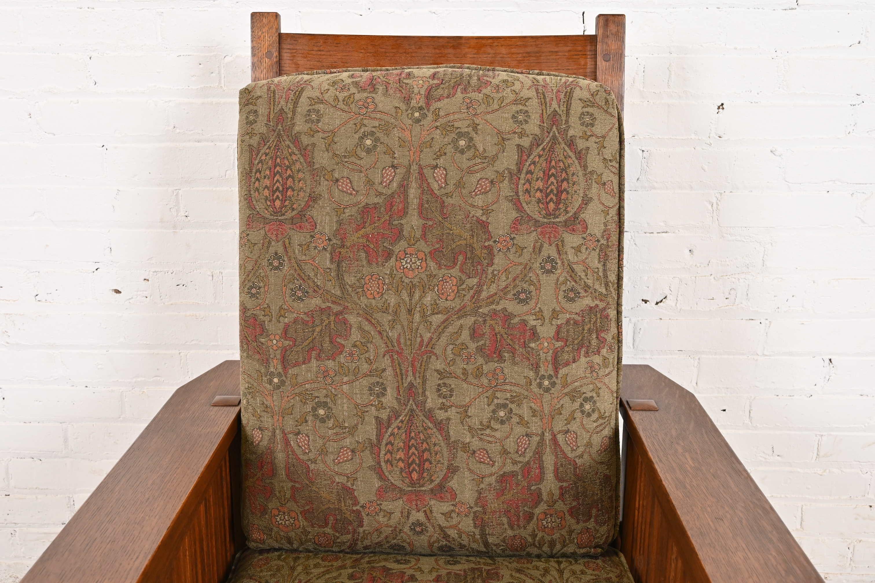 XX secolo Stickley Mission Oak Arts & Crafts con fusto reclinabile Morris Lounge Chair