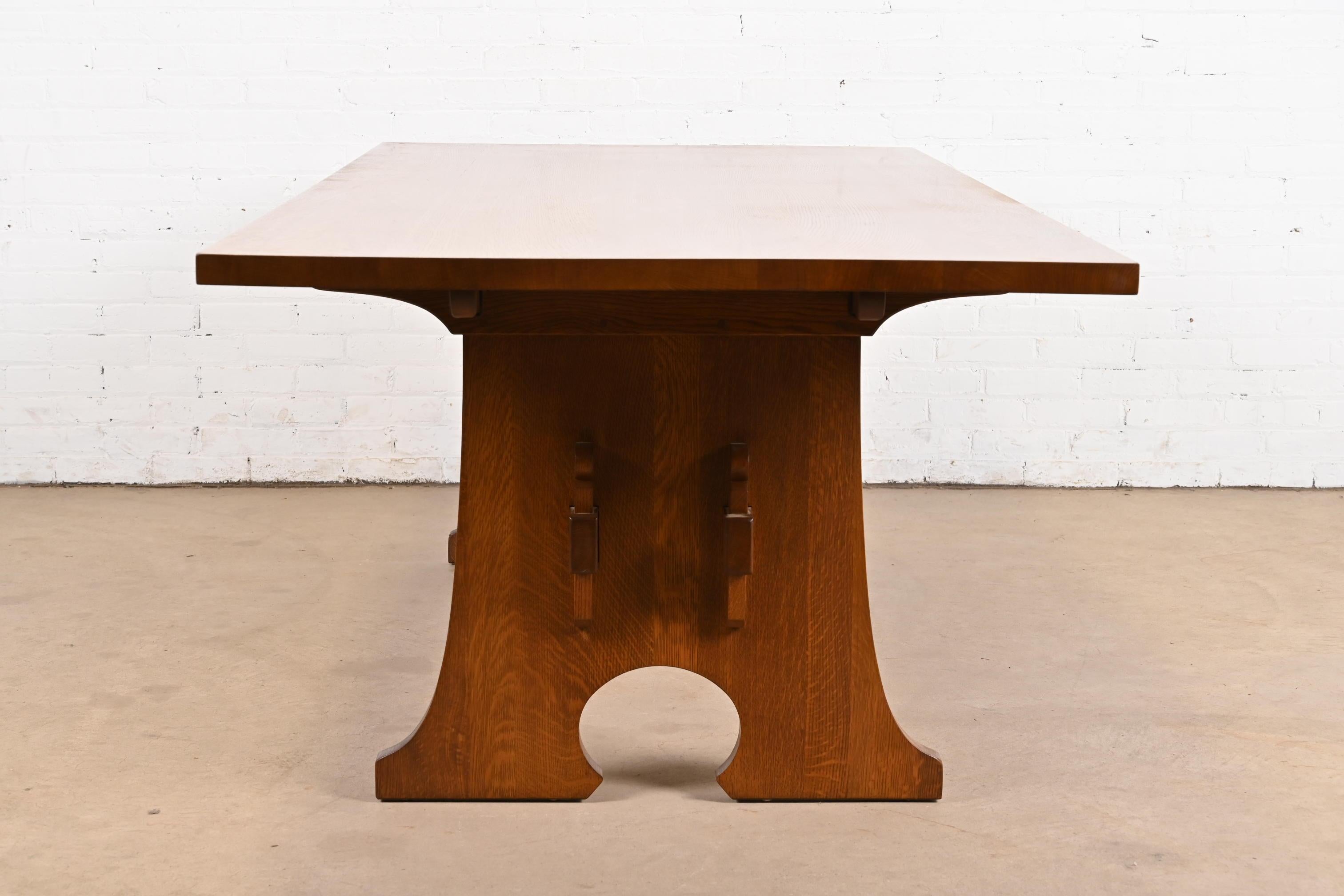 Tavolo da pranzo a cavalletto Stickley Mission Arts & Crafts in Oak in vendita 2