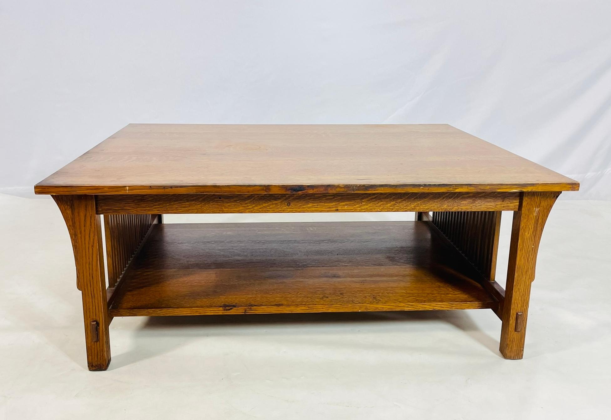 Hand-Crafted Stickley Mission Oak Coffee Table with Slatted Sides, Signed and Dated 1995 For Sale