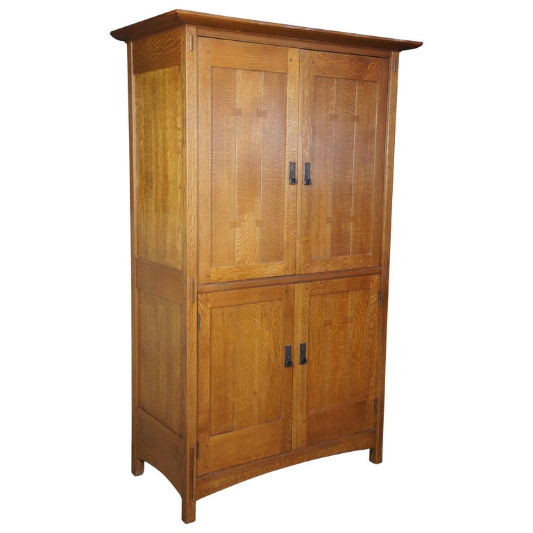 Stickley Mission Quartersawn Oak Armoire TV Media Arts and