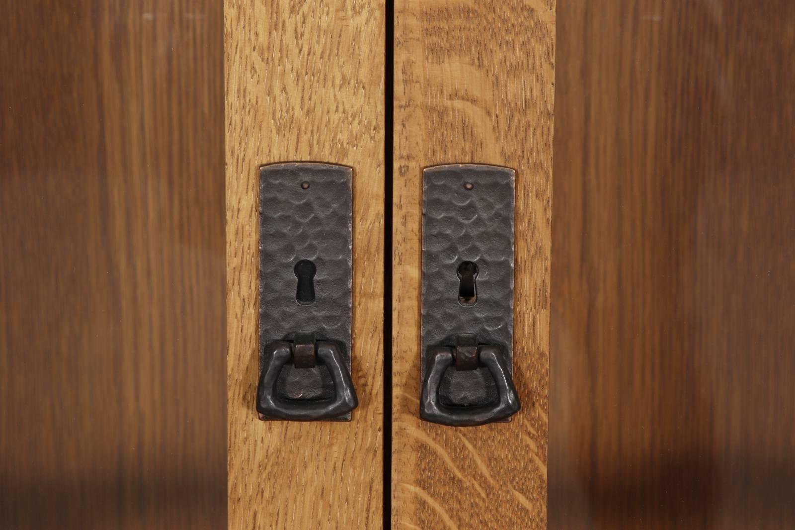 Stickley Oak Art & Crafts Tall Display Cabinet 1
