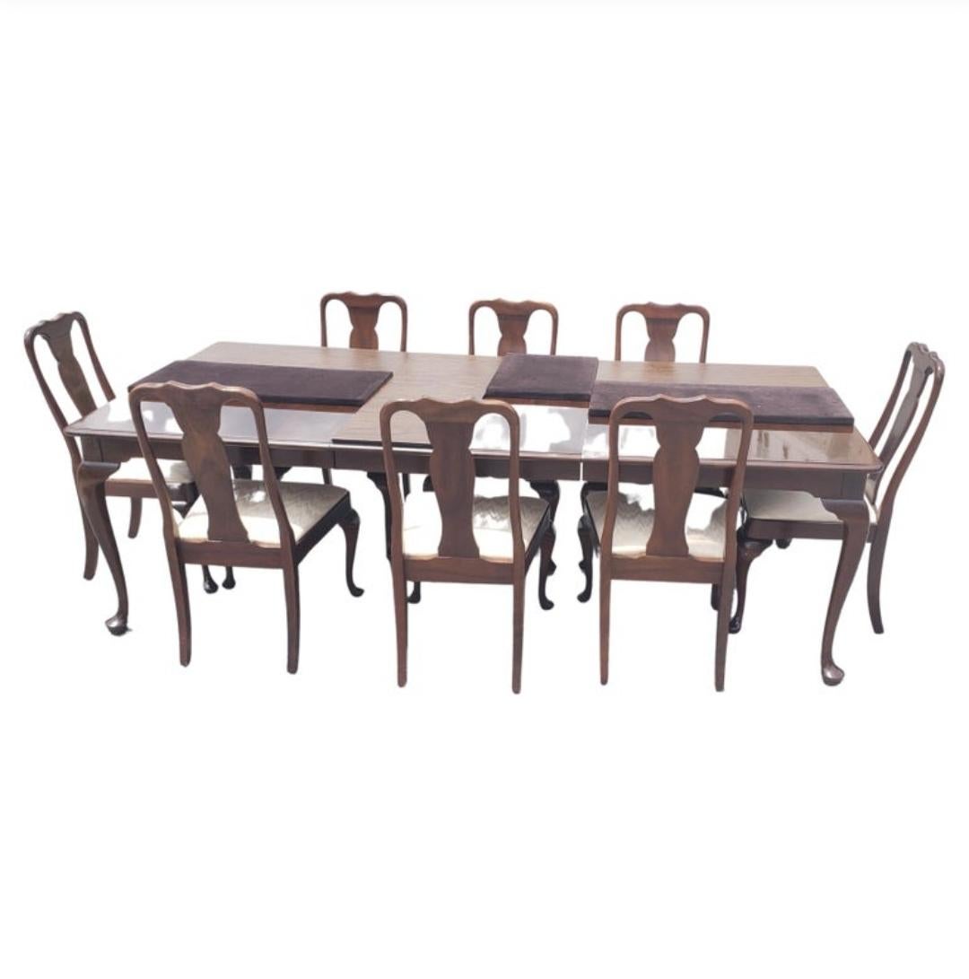 Stickley Queen-Anne Anniversary Cherry Dining Table, circa 1989 For Sale 9