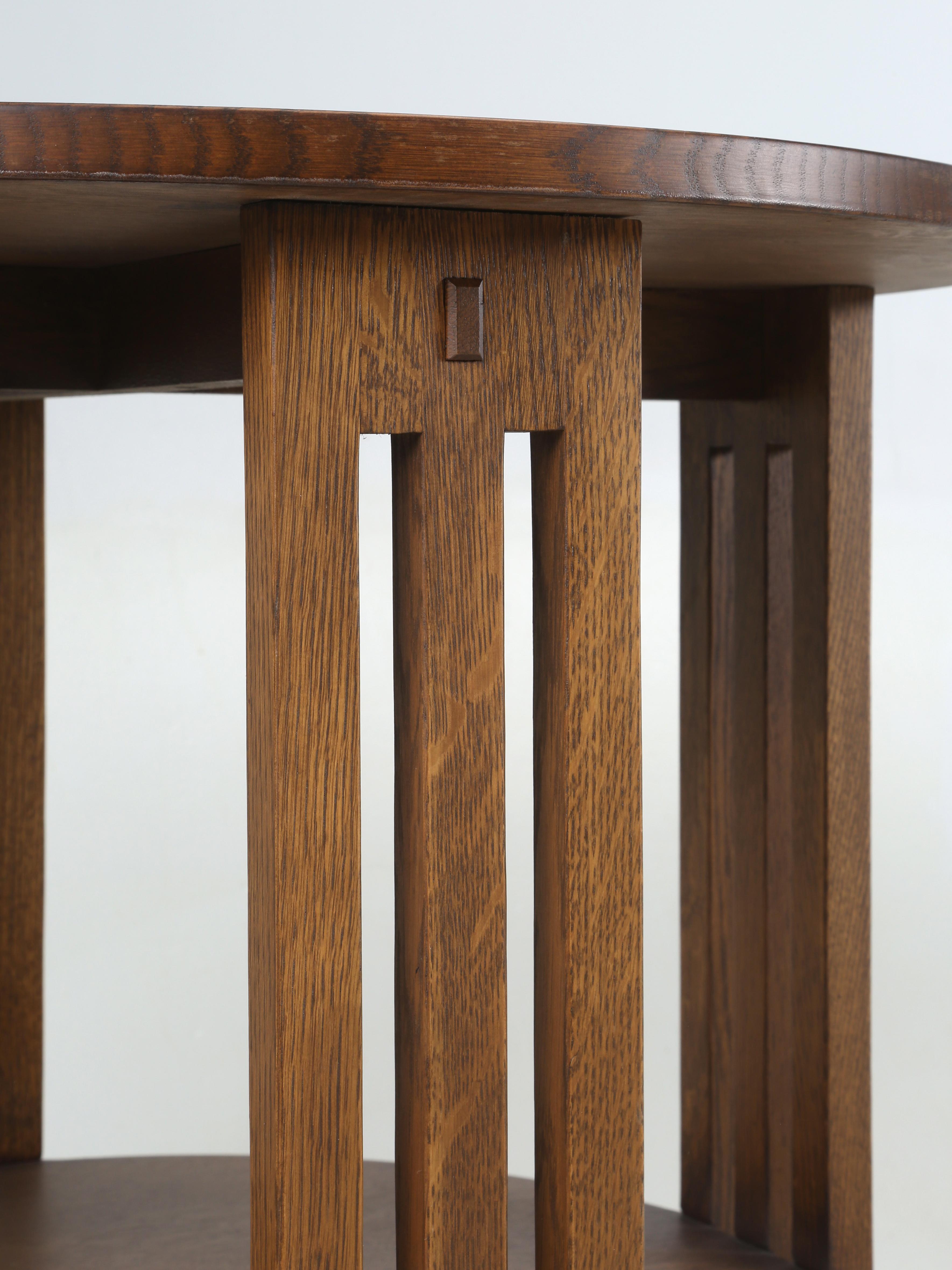 Stickley re-issue of their c1904 Occasional Mission Table or End Table in Oak. For Sale 1