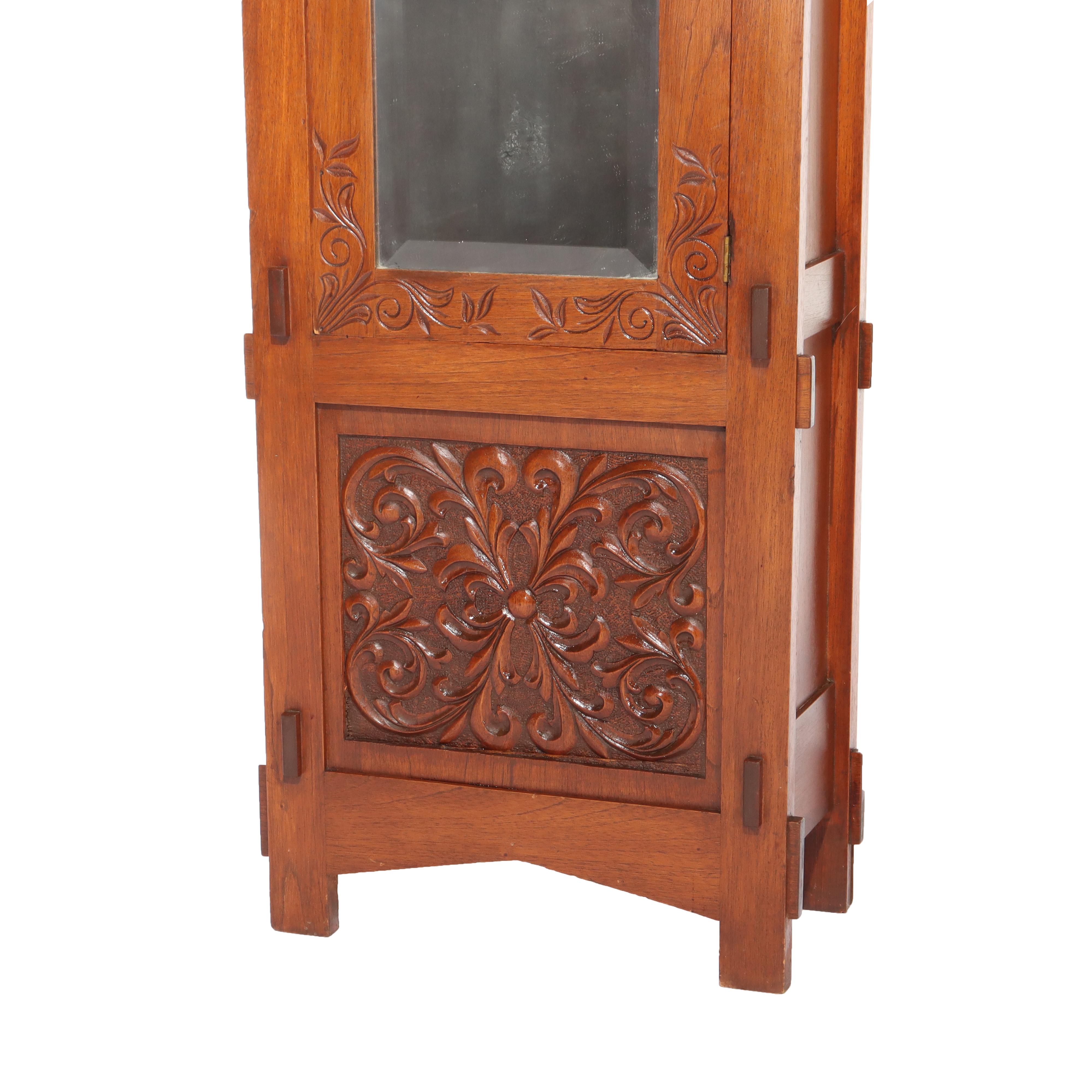 Stickley School Arts & Crafts geschnitzt Mahagoni Großvater Uhr c1920 (Arts and Crafts) im Angebot