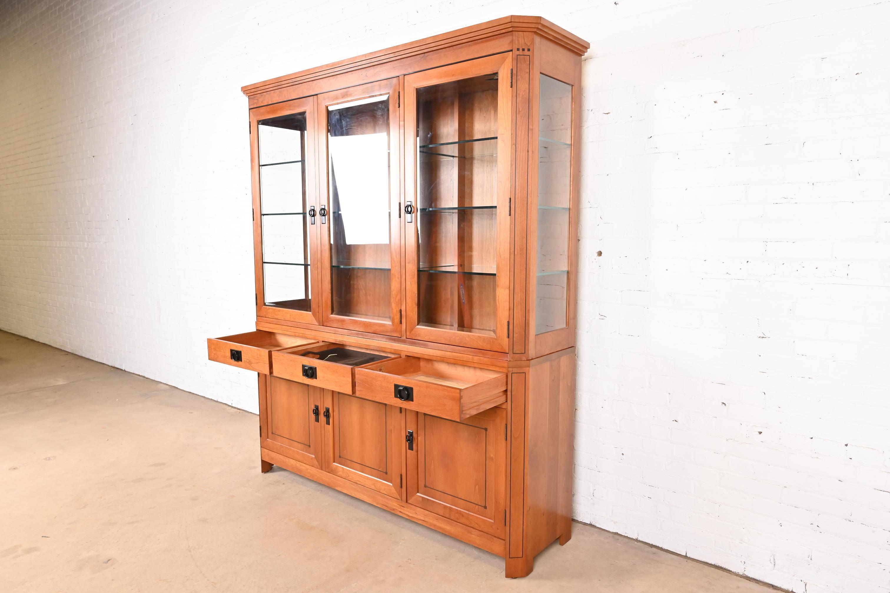 Stickley Shaker Arts and Crafts Cherry Wood Lighted Breakfront Bookcase Cabinet 6
