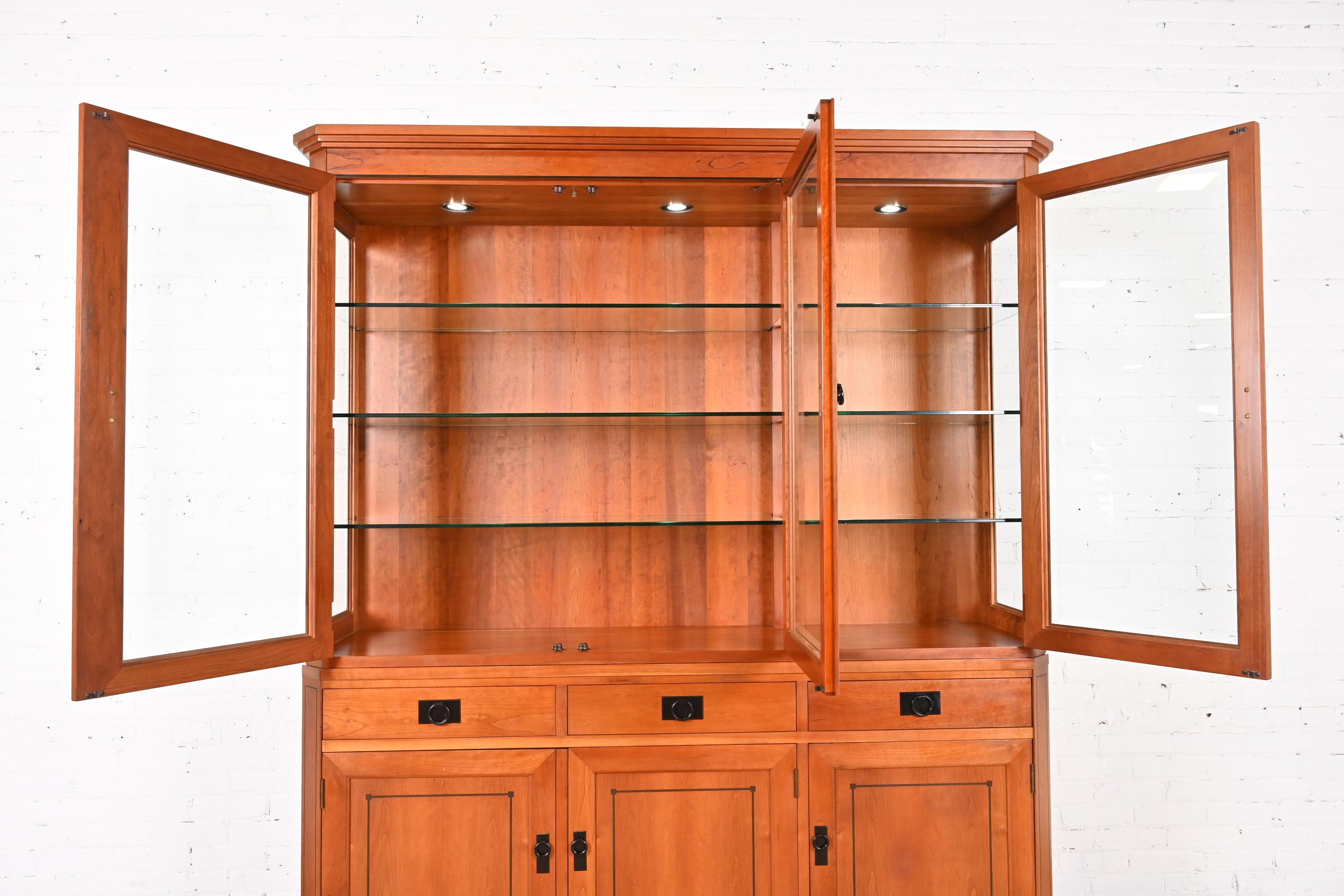 Stickley Shaker Arts and Crafts Cherry Wood Lighted Breakfront Bookcase Cabinet 3