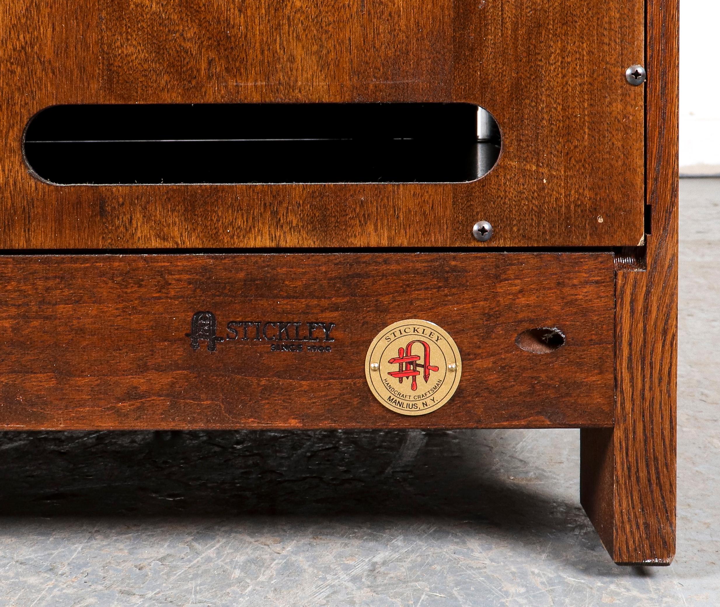 Stickley Sliding Door Console Cabinet 2