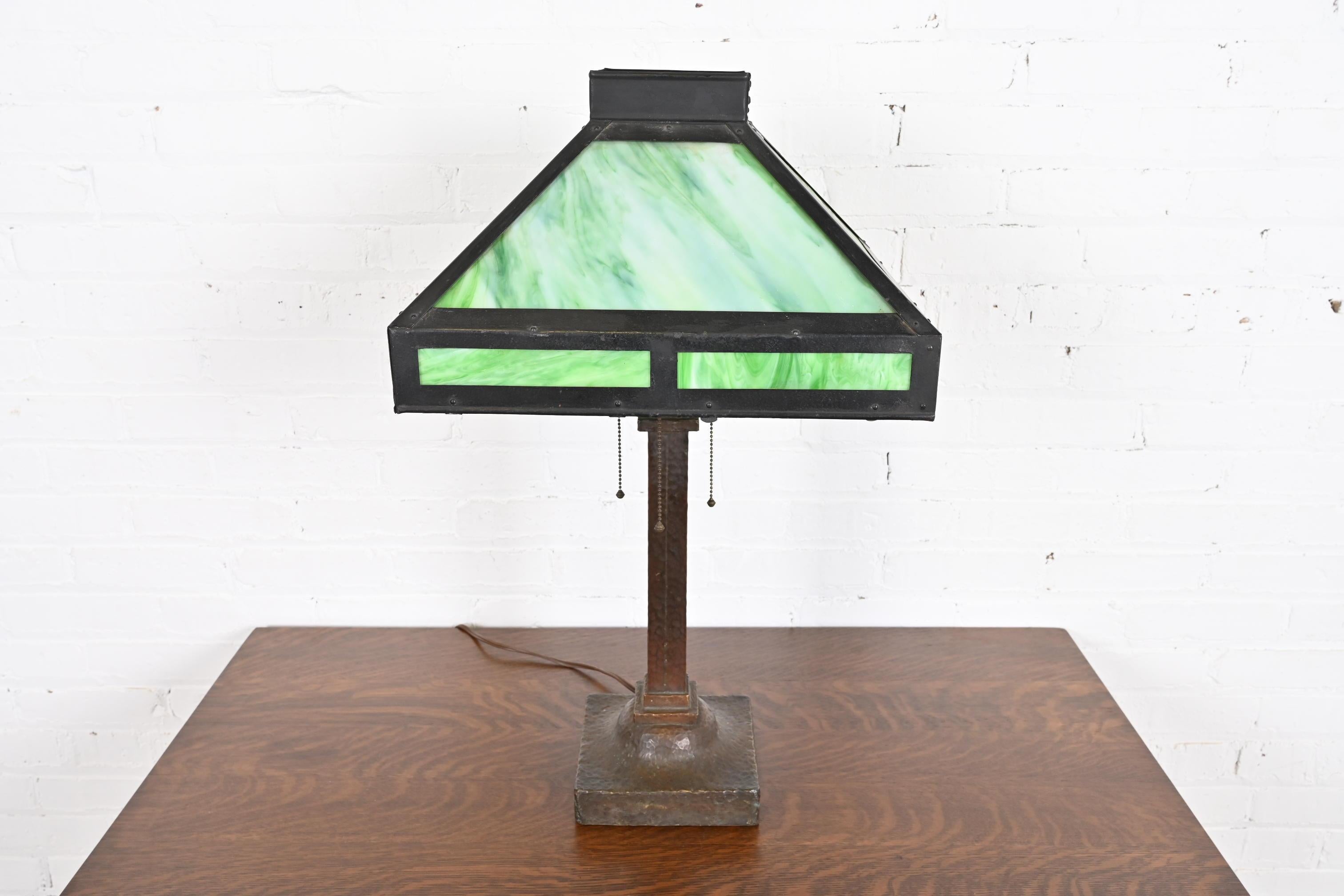 American Stickley Style Antique Mission Arts & Crafts Hammered Copper Table Lamp