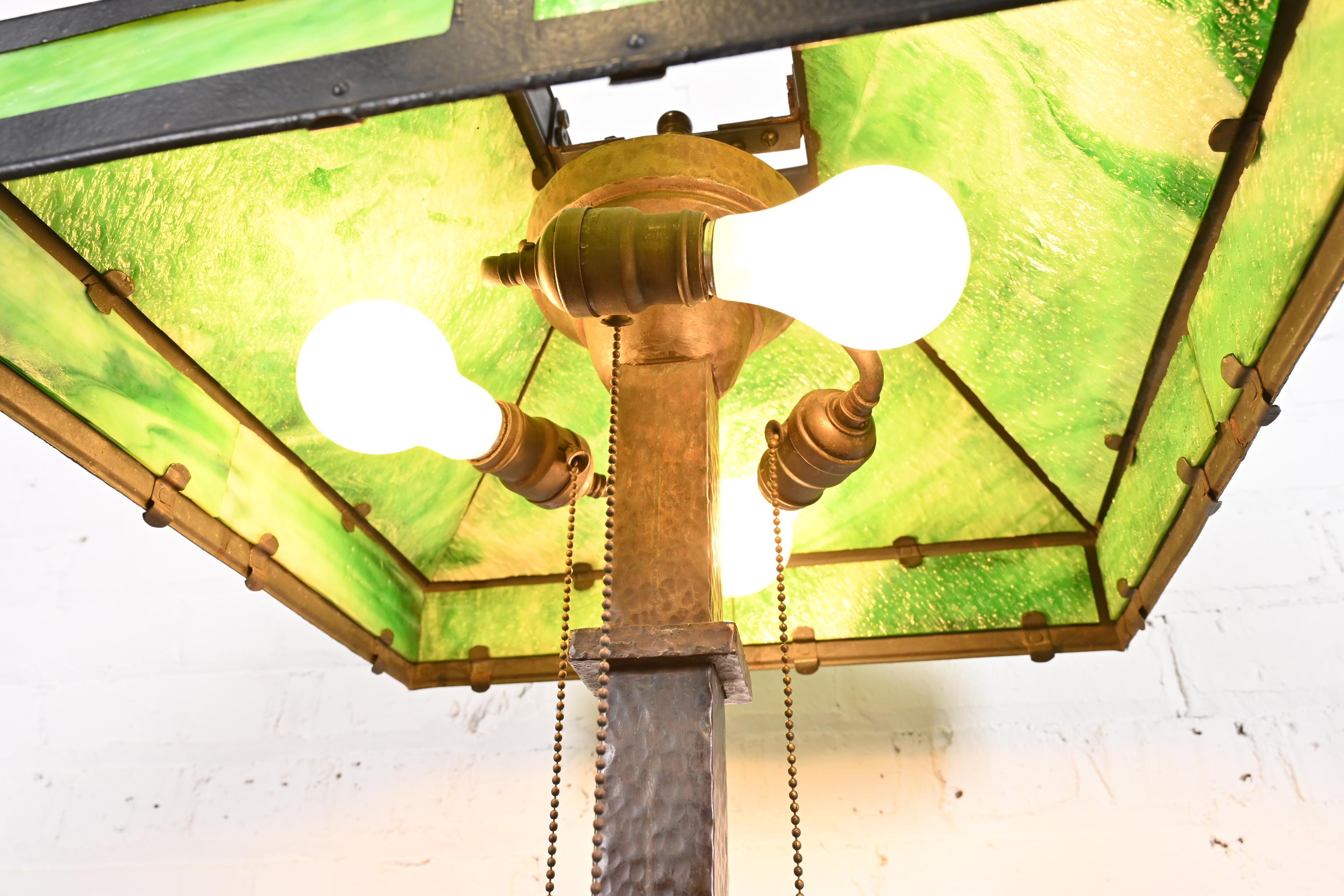 Stickley Style Antique Mission Arts & Crafts Hammered Copper Table Lamp 1