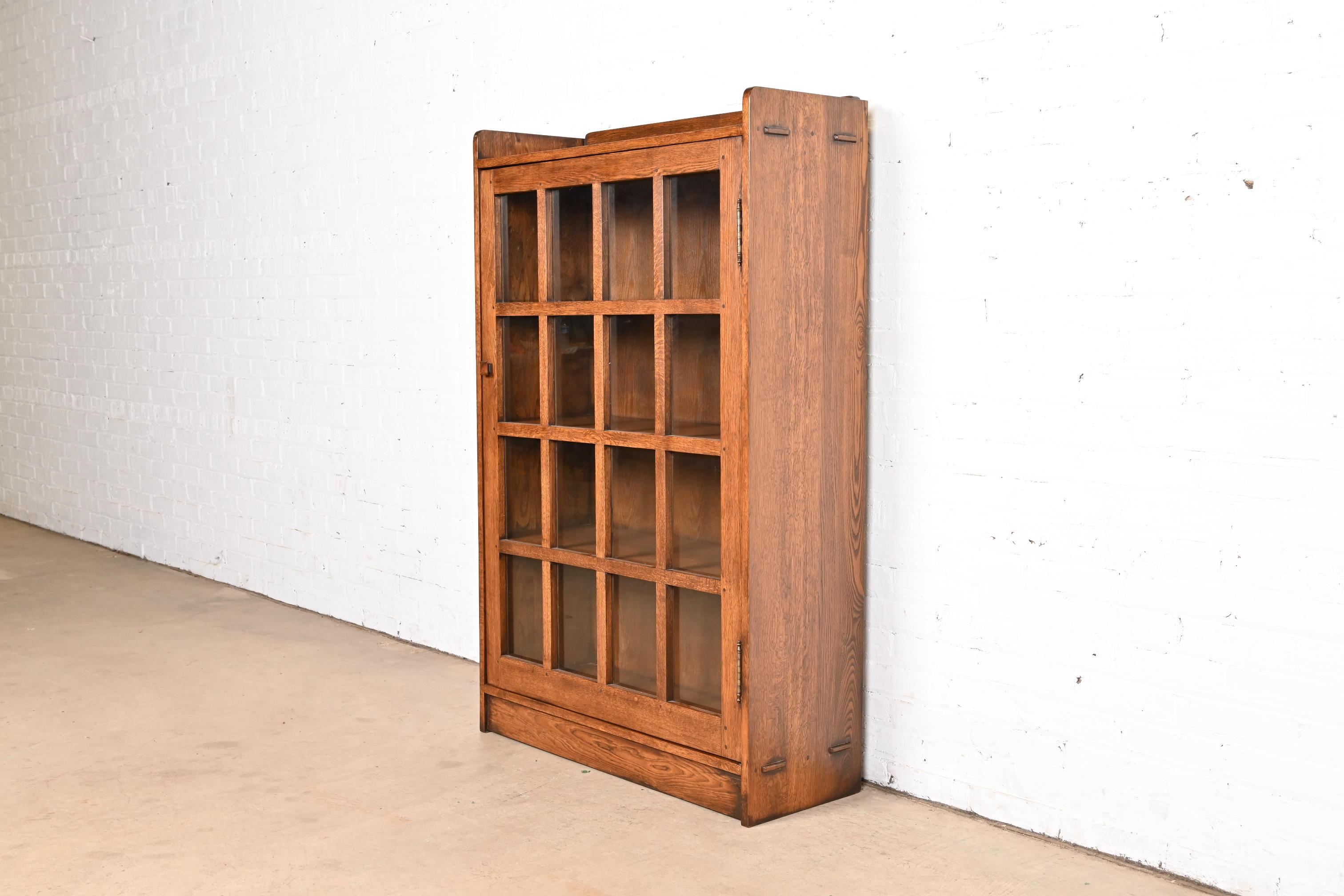 Mueble librería estilo Stickley Mission Oak Arts & Crafts Artes y manualidades en venta