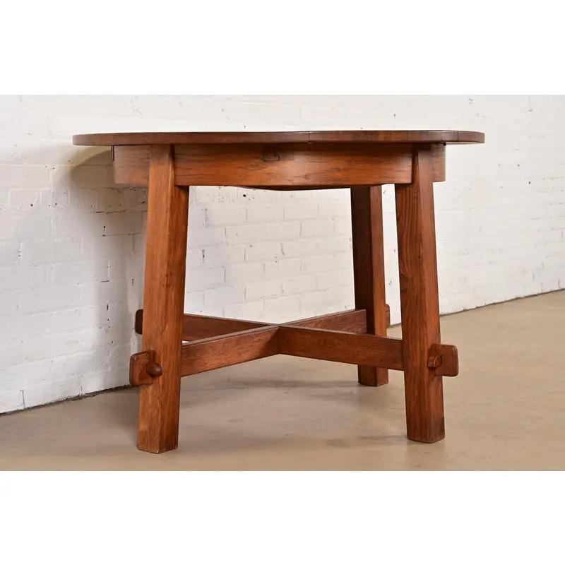 Table de salle à manger à rallonge en Oak Arts & Crafts de style Mission Stickley Bon état - En vente à South Bend, IN