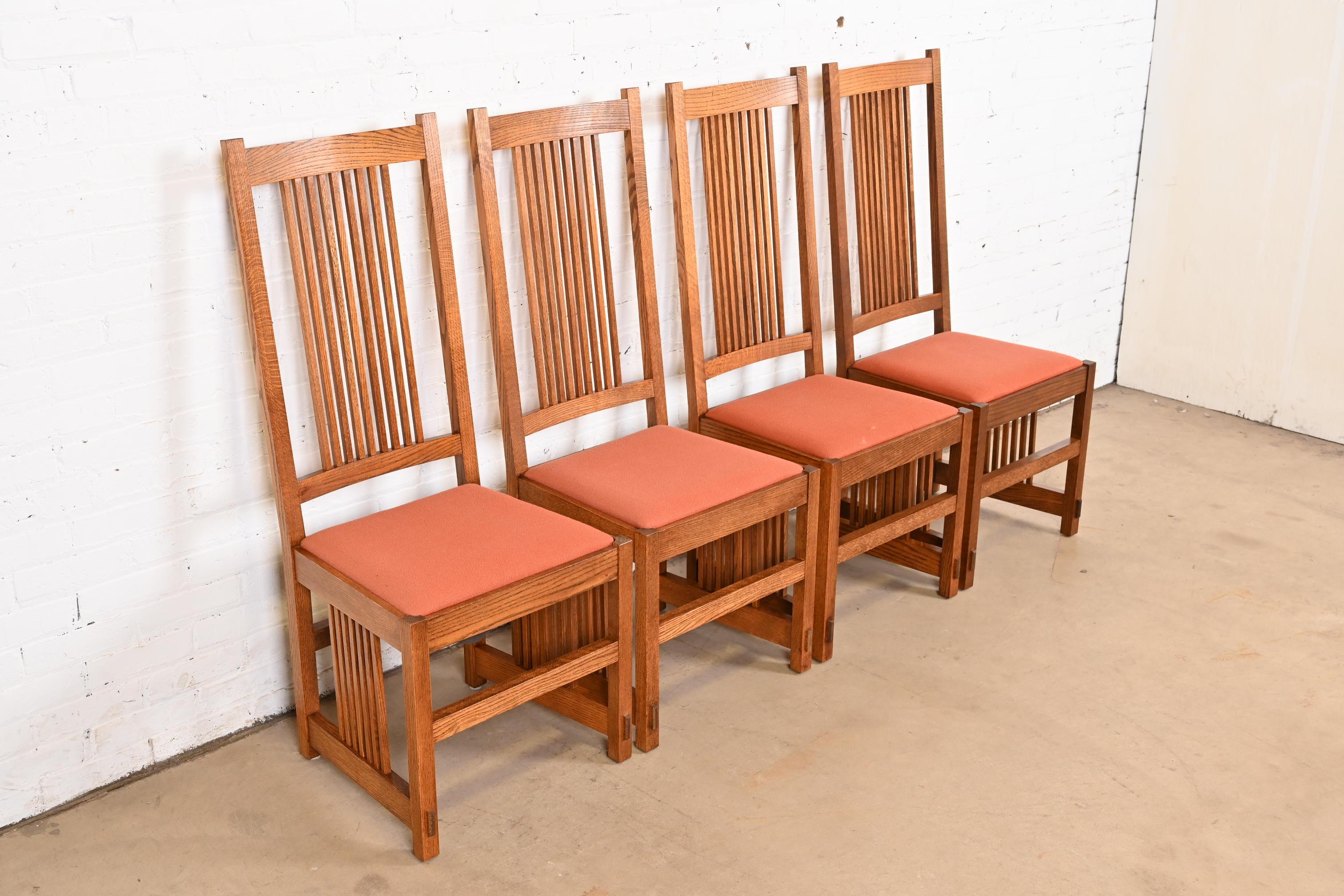 Stickley Style Mission Oak Arts & Crafts High Back Spindle Dining Chairs In Good Condition For Sale In South Bend, IN