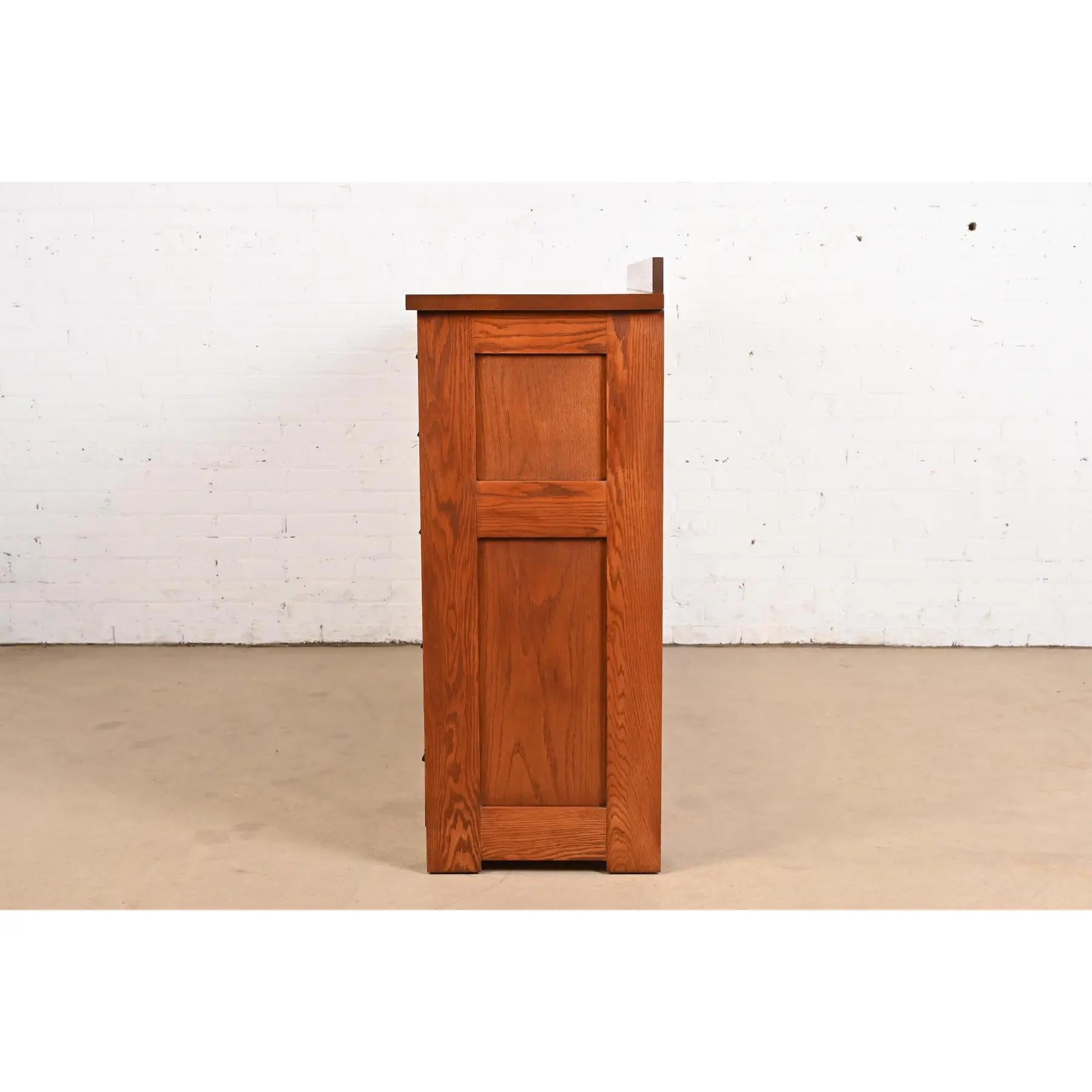 Stickley Style Mission Oak Arts & Crafts Twelve-Drawer Dresser Chest For Sale 4