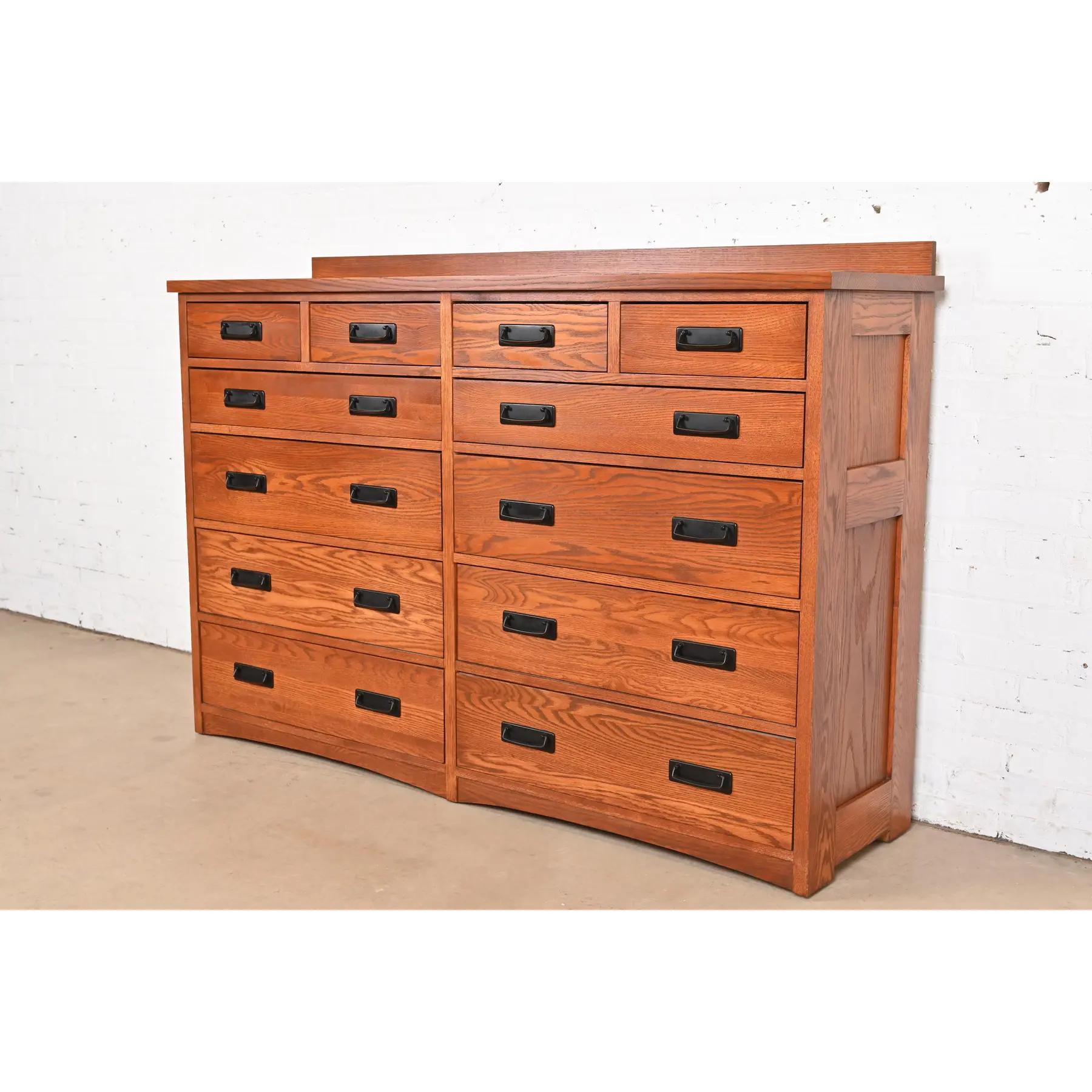 American Stickley Style Mission Oak Arts & Crafts Twelve-Drawer Dresser Chest For Sale