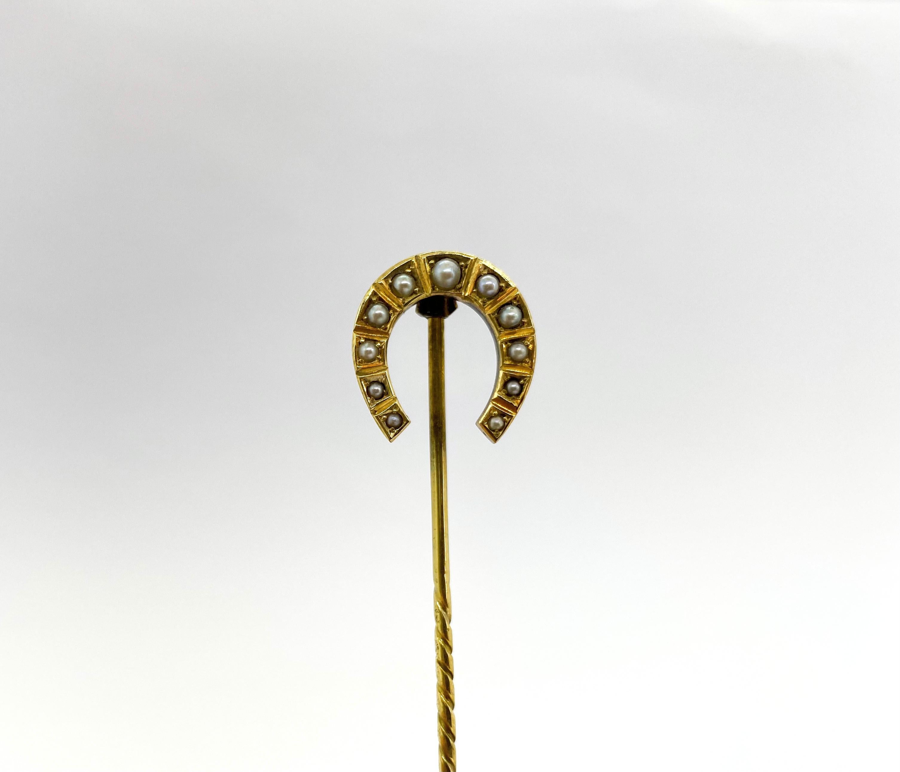 Stickpin 14 Karat Yellow Gold and Pearl In Good Condition For Sale In Orimattila, FI