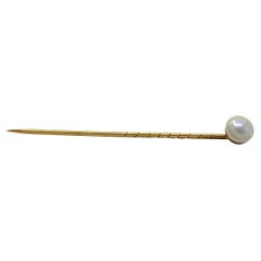 Stickpin 18 Karat Yellow Gold and Pearl