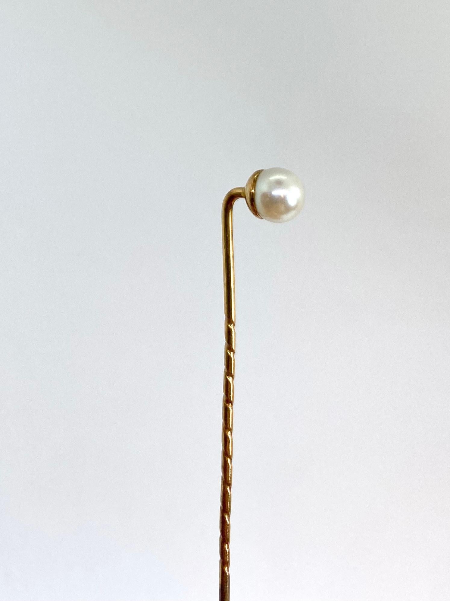 Women's or Men's Stickpin Gold and Pearl Finland For Sale