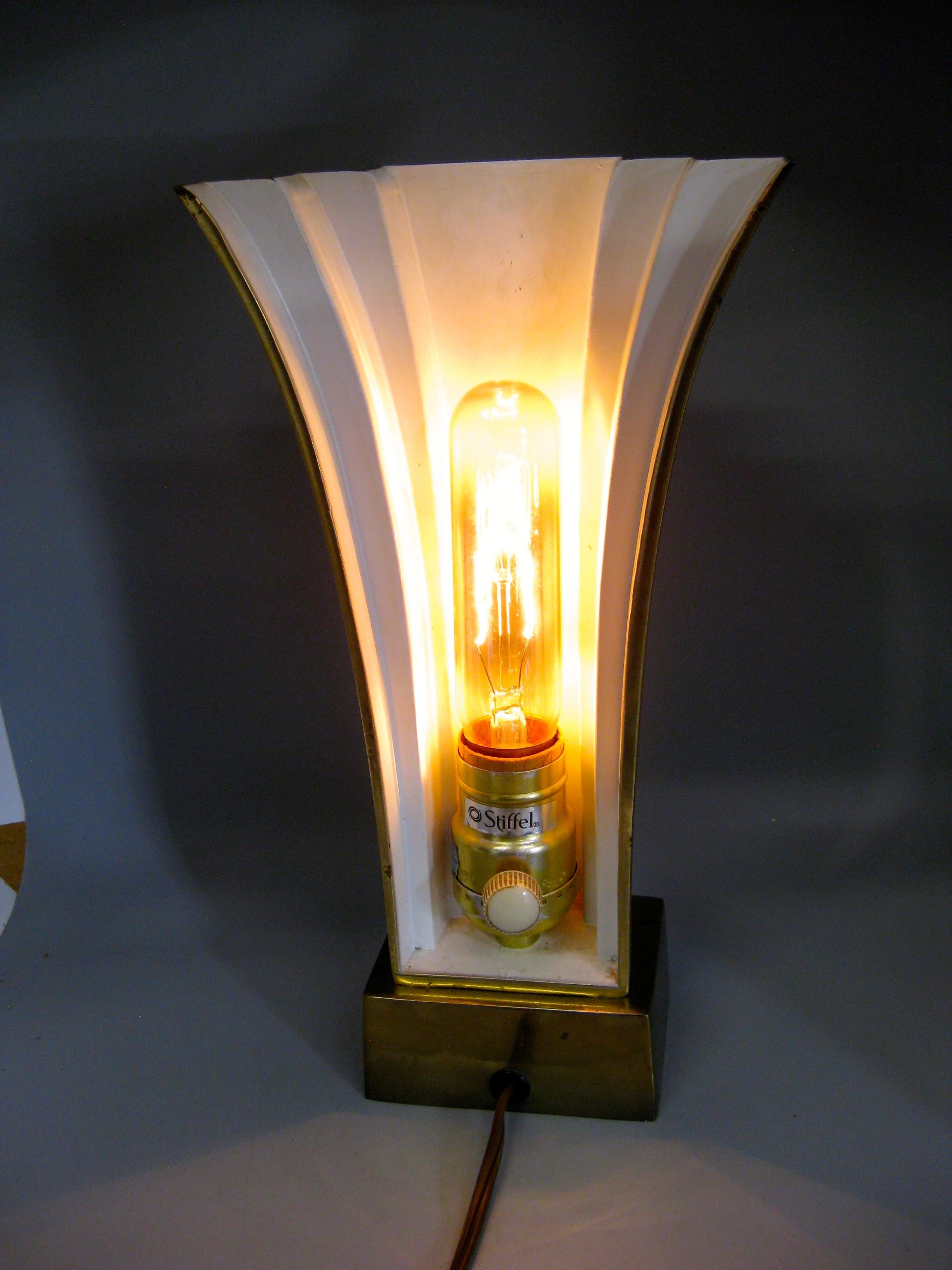 Stiffel Art Deco Revival Brass Desk or Table Fan Lamp Uplight, circa 1970s For Sale 8