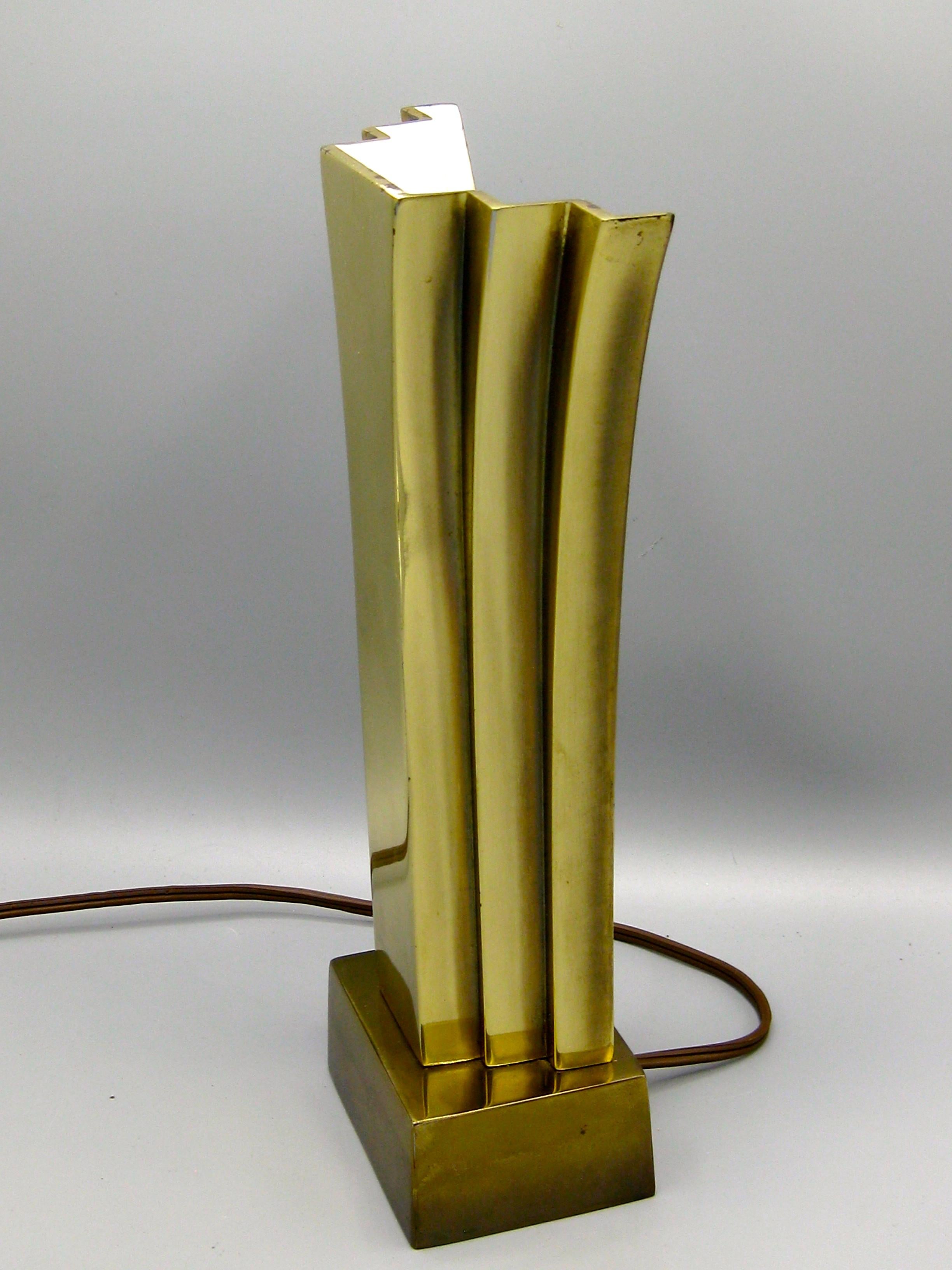 Lampe de bureau ou lampe d'éventail en laiton Stiffel de style néo-Art déco, circa 1970 en vente 1