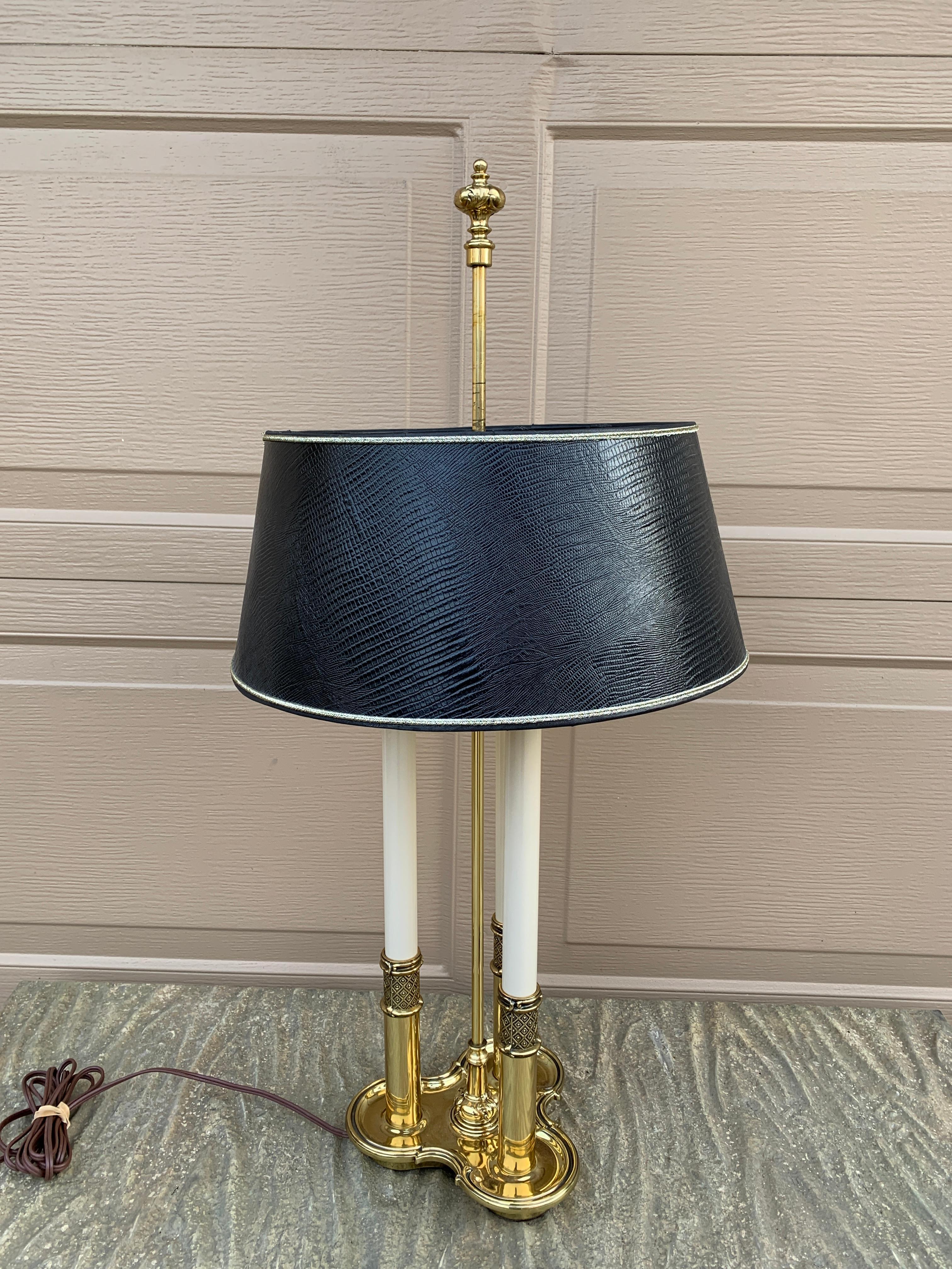 Lampada Bouillotte di Stiffel in ottone con paralume in finta pelle di coccodrillo nera in vendita 6