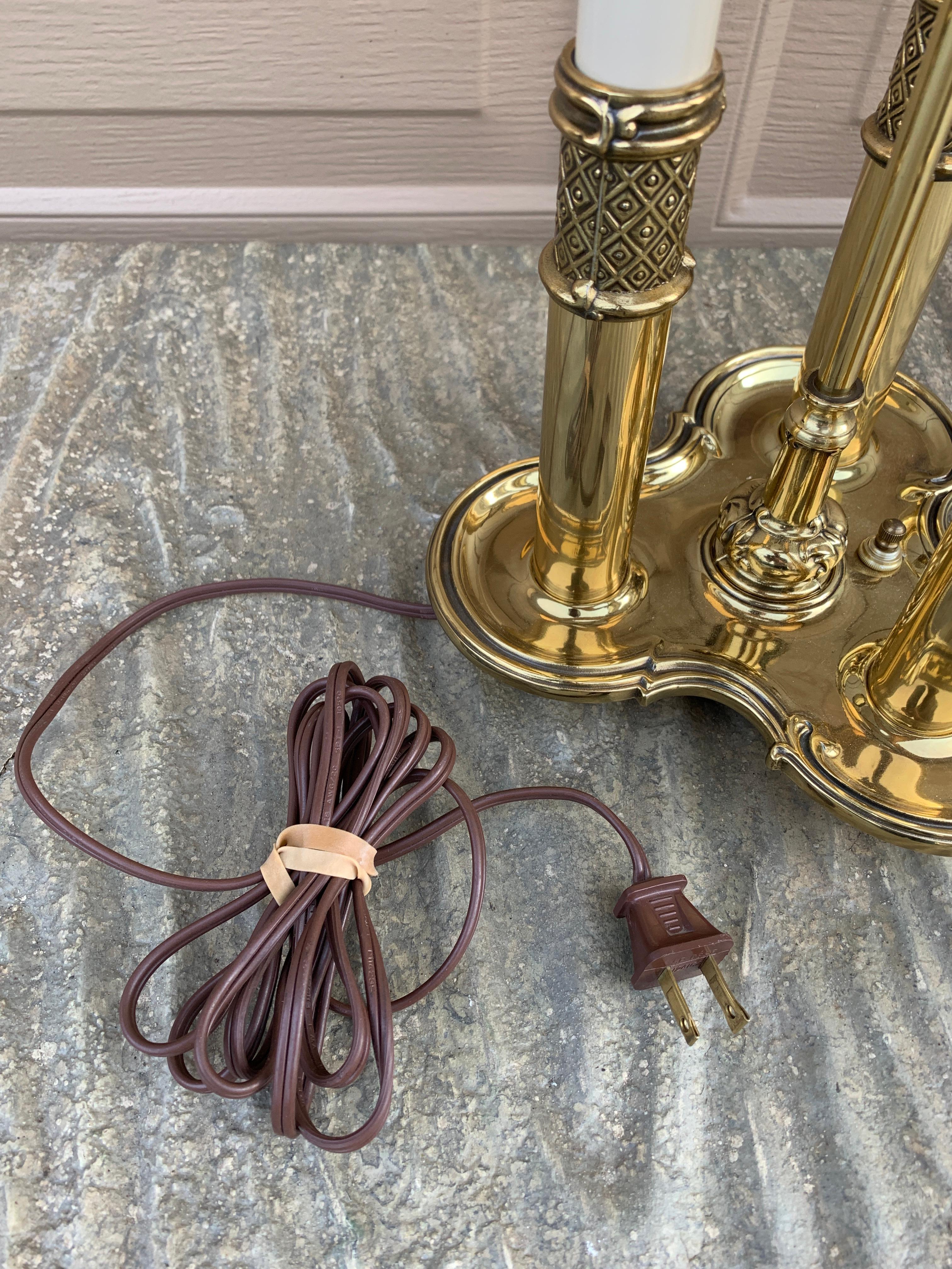 Lampada Bouillotte di Stiffel in ottone con paralume in finta pelle di coccodrillo nera in vendita 7