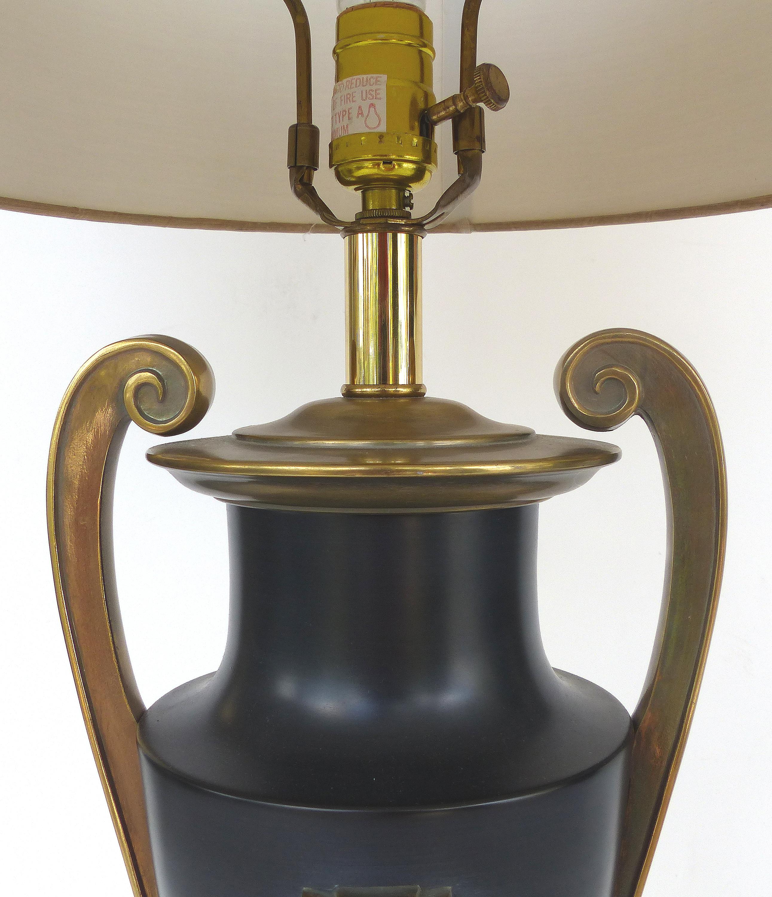 Stiffel Brass Neoclassical Urn Table Lamps, a Pair In Good Condition In Miami, FL