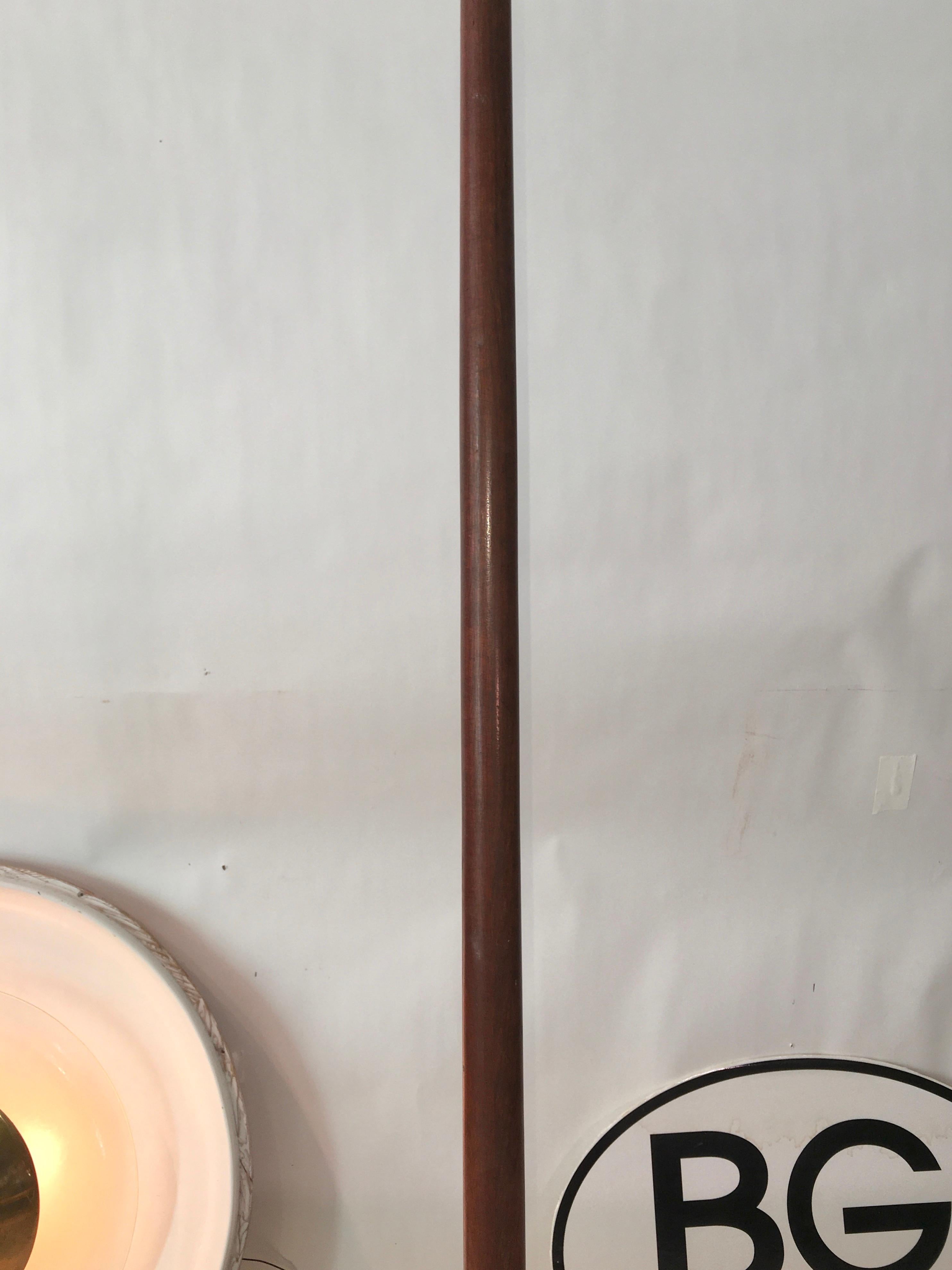 Stiffel Brass and Walnut Floor Lamp In Good Condition In Hanover, MA
