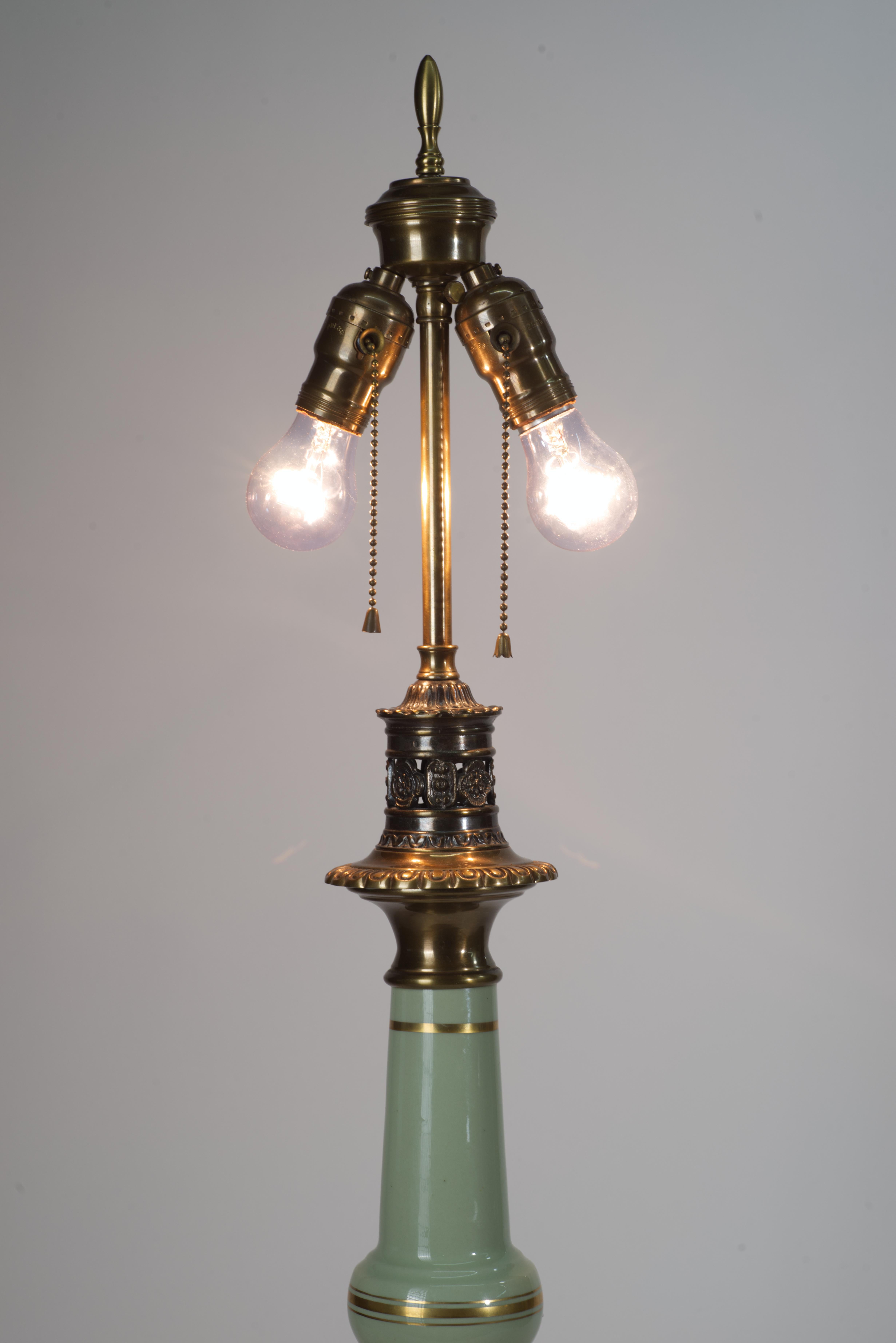 Lampe Stiffel céladon vert et laiton dans le style de Parzinger en vente 4