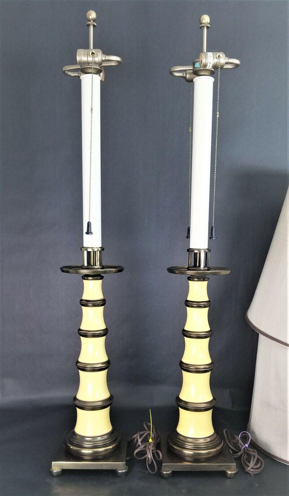 Stiffel Enamel Brass Candlestick Lamps with Dupioni Silk Shades In Good Condition For Sale In Lake Worth, FL