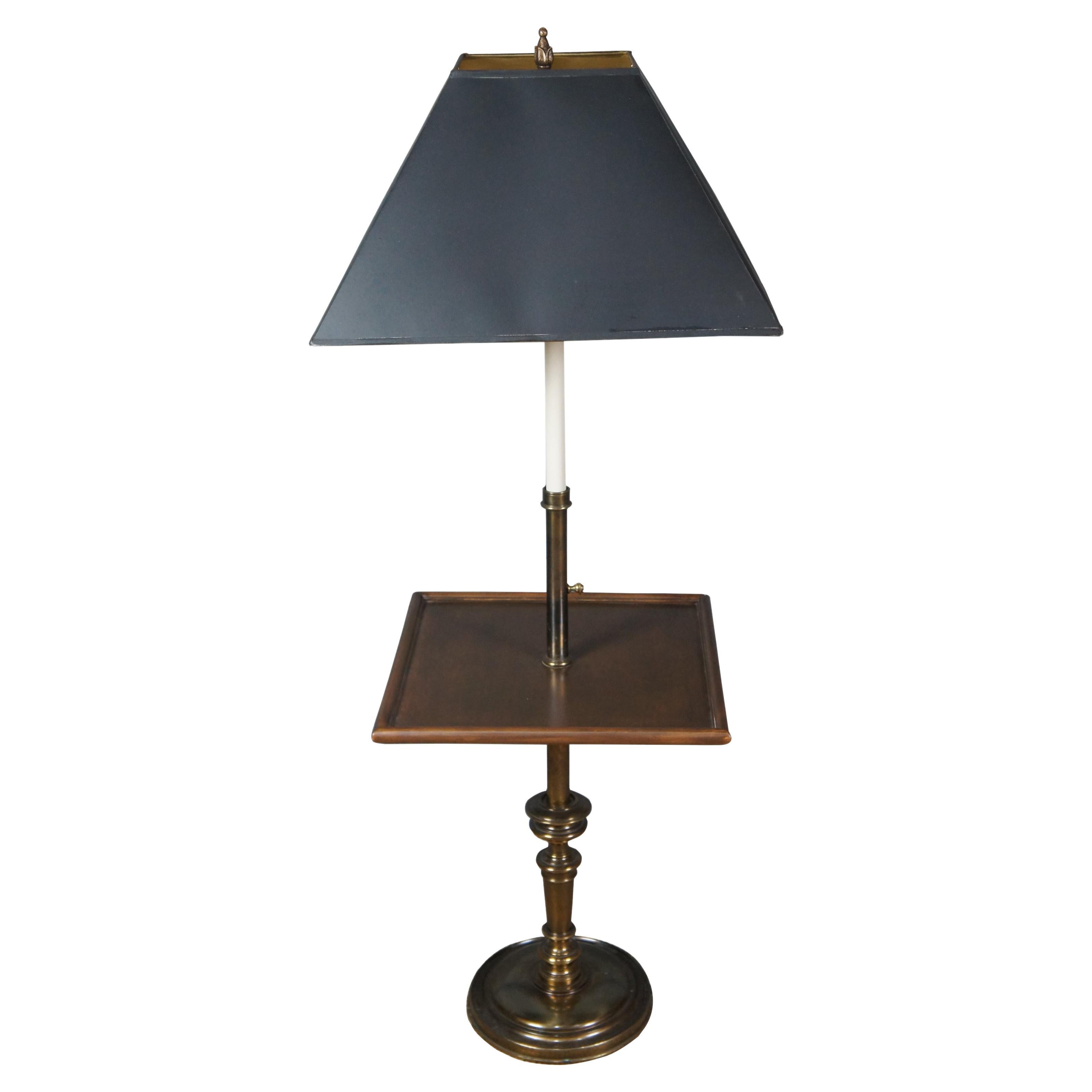 Stiffel Mid Century Brass Candlestick Wood Floor Side Table Lamp 52" (Chandelier en bois et laiton) en vente