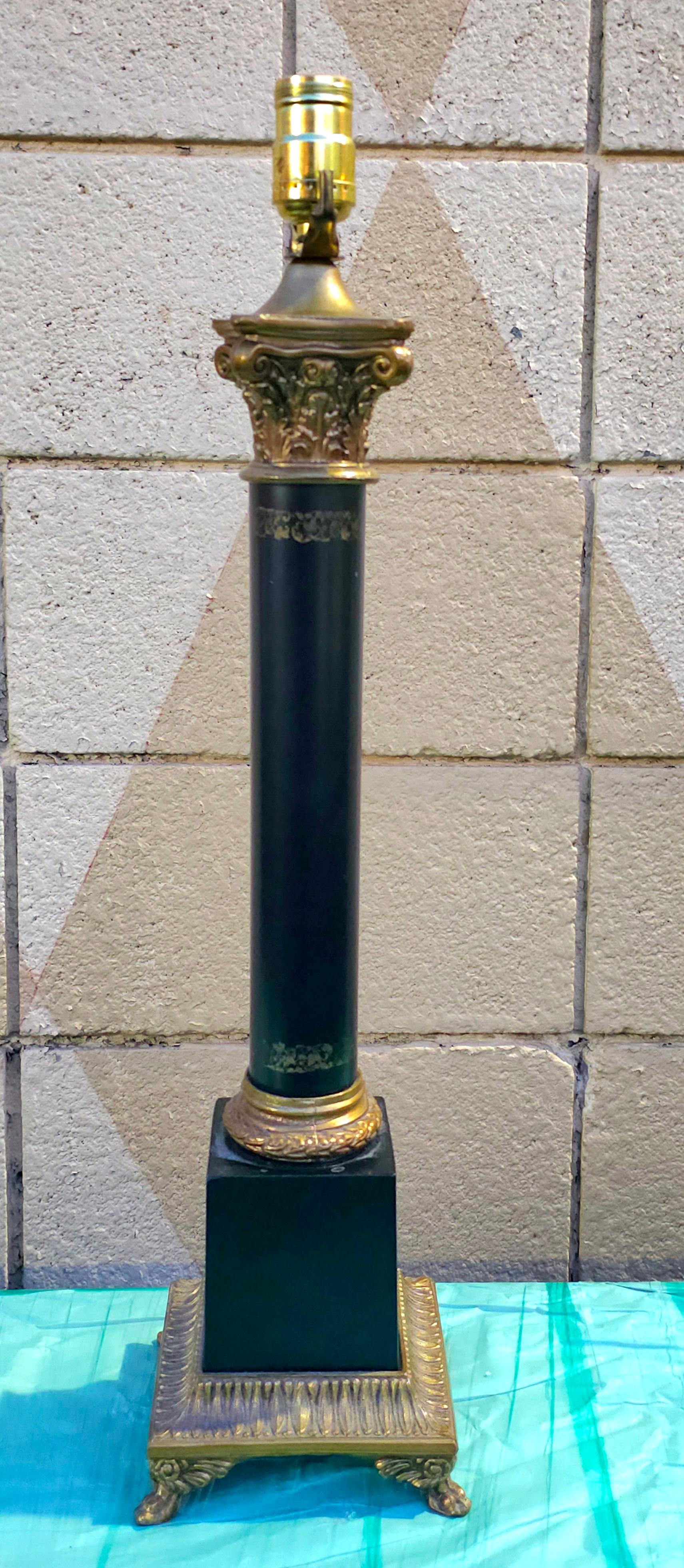 Stiffel Mid-Century Greek Corinthian Column Table Lamp In Good Condition For Sale In Germantown, MD