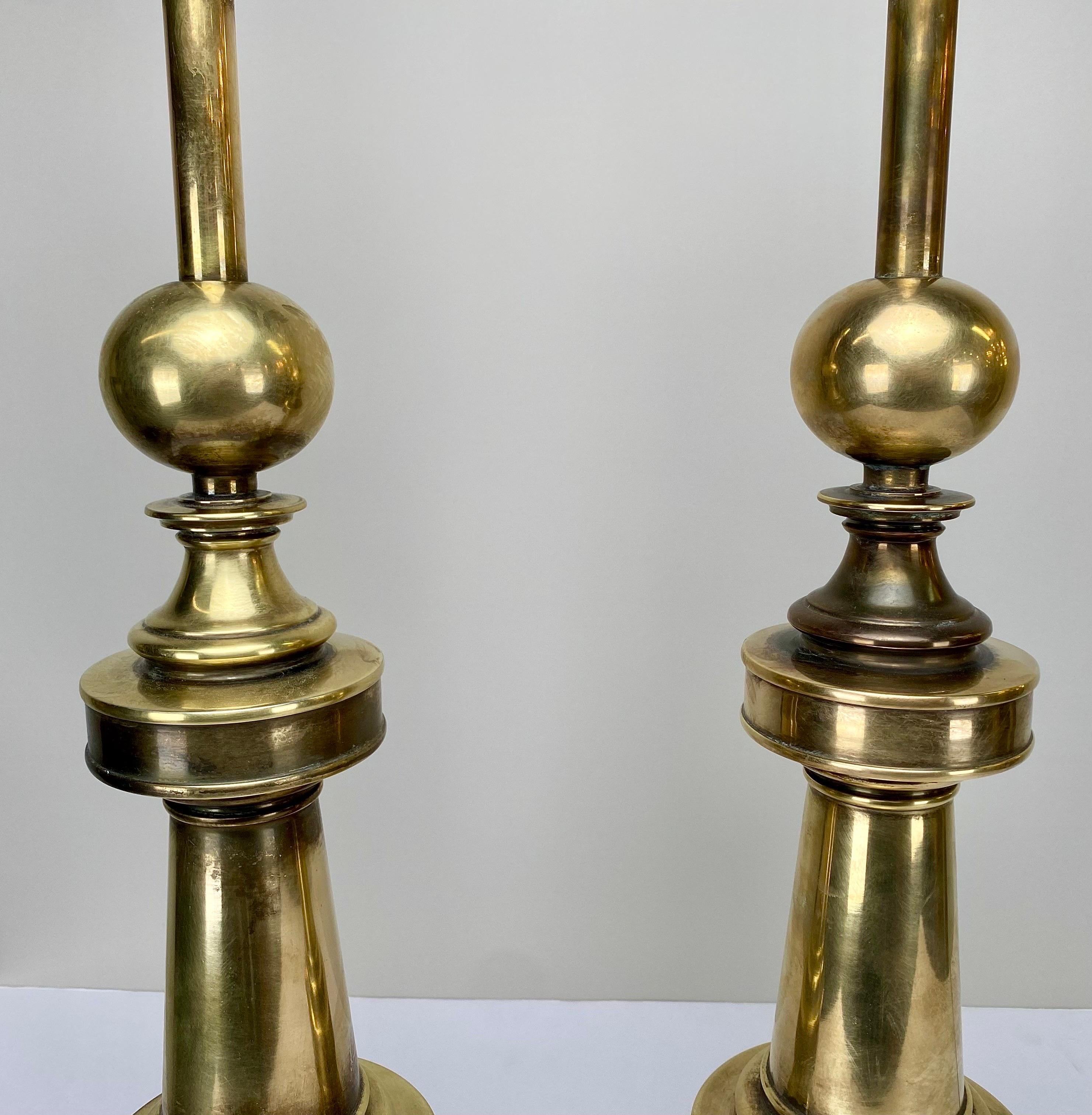 Stiffel Mid-Century Modern Brass Baluster Style Table Lamp, a Pair  For Sale 8