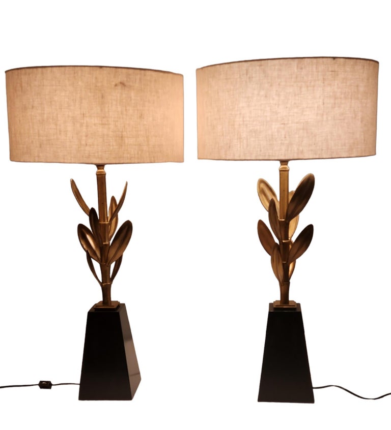 Late 20th Century Stiffel Mid-Century Modern Pair of Brass Sedum Leaf Table Lamps c. 1970 For Sale