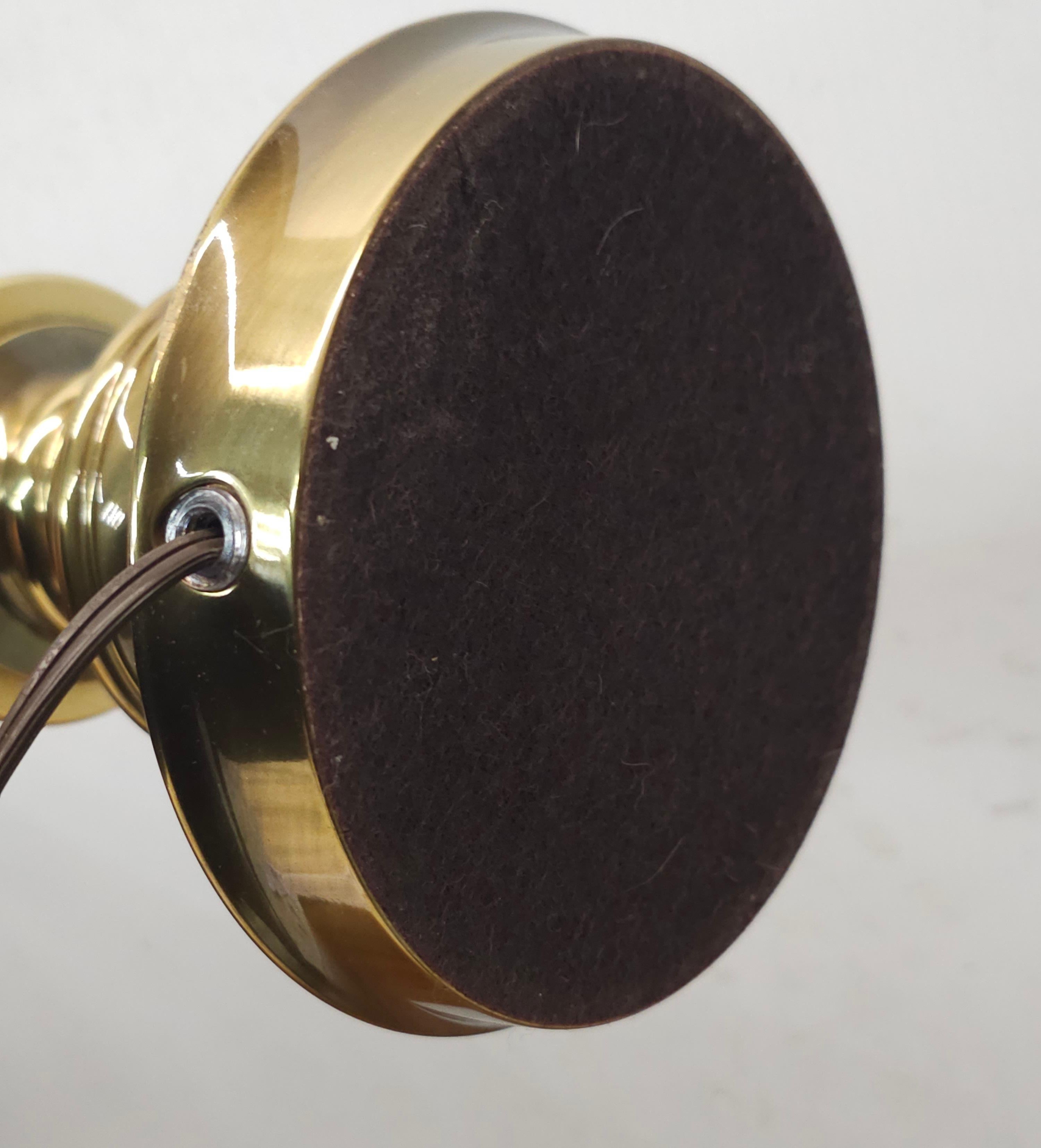20th Century Stiffel Mid-Century Polished Solid Brass Colunm Table Lamp For Sale